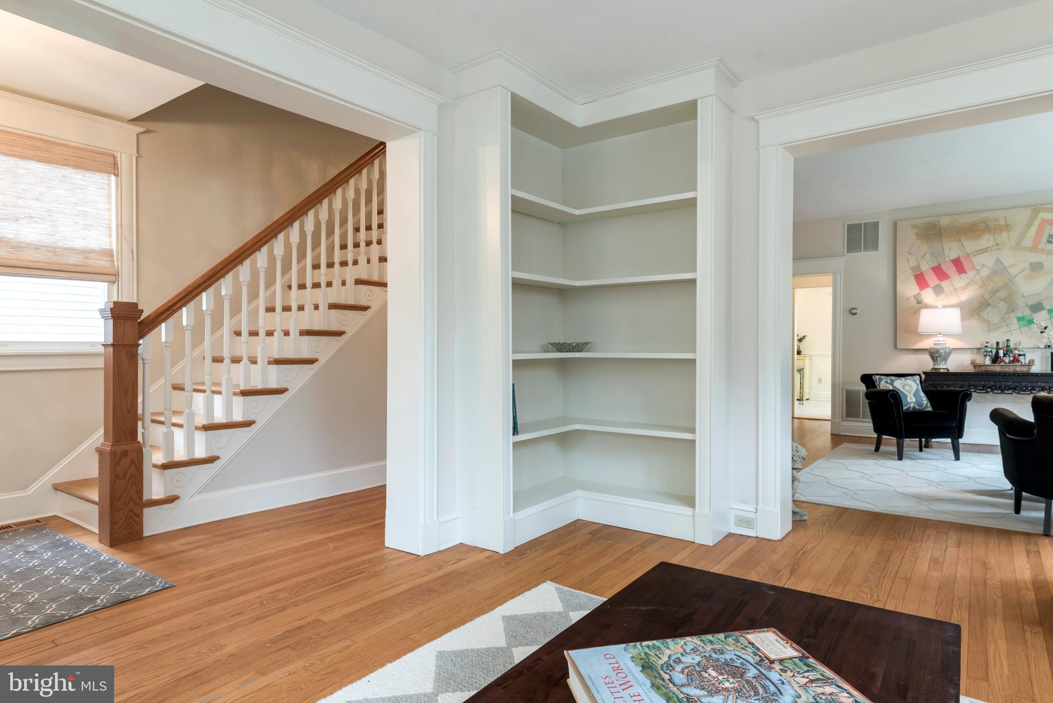 MURRAY HILL - Residential