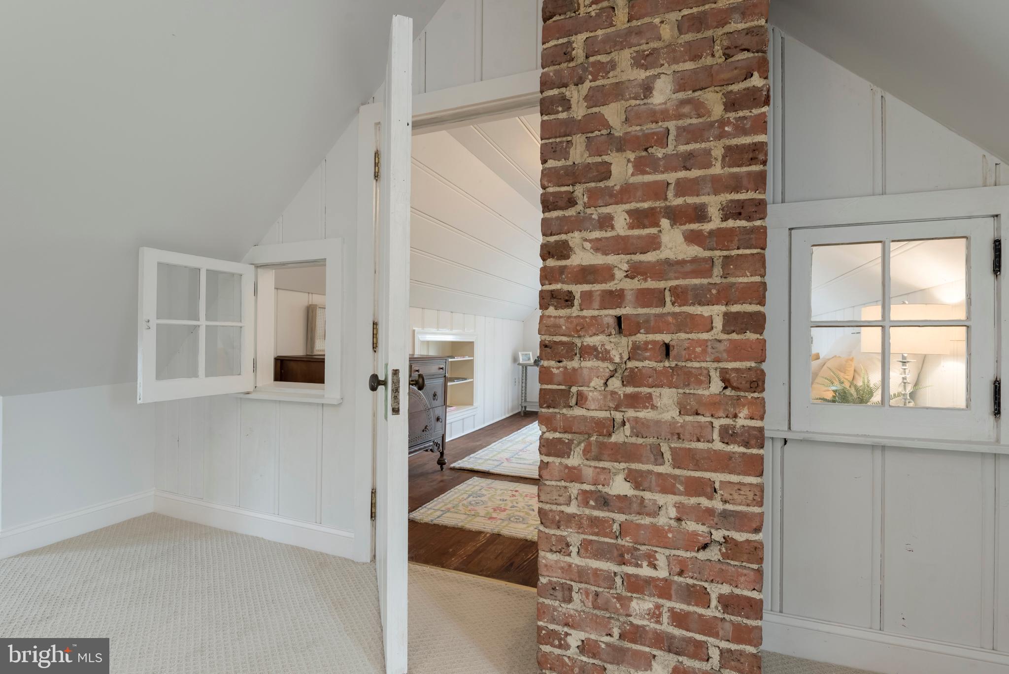 MURRAY HILL - Residential