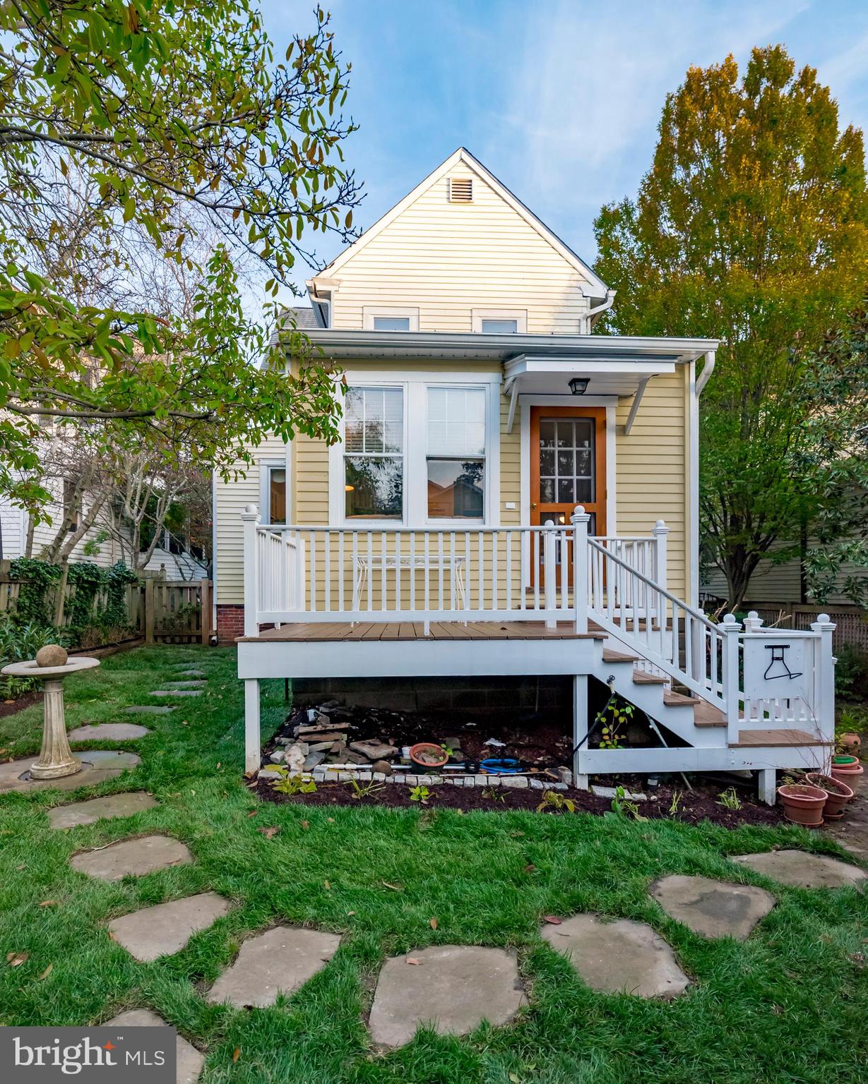 MURRAY HILL - Residential