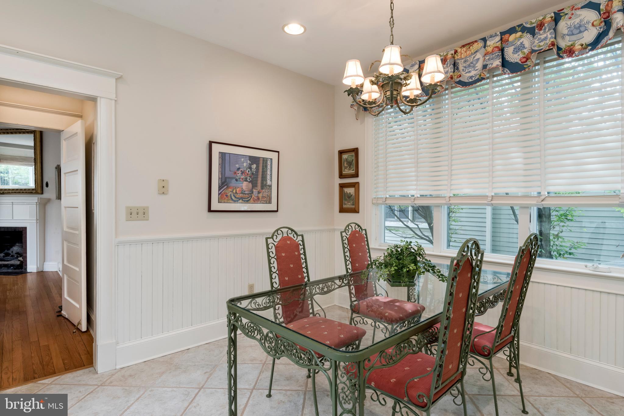 MURRAY HILL - Residential