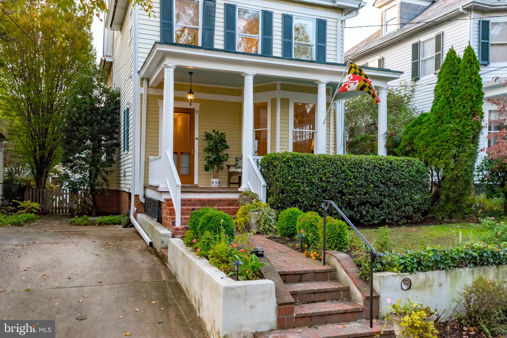 MURRAY HILL - Residential