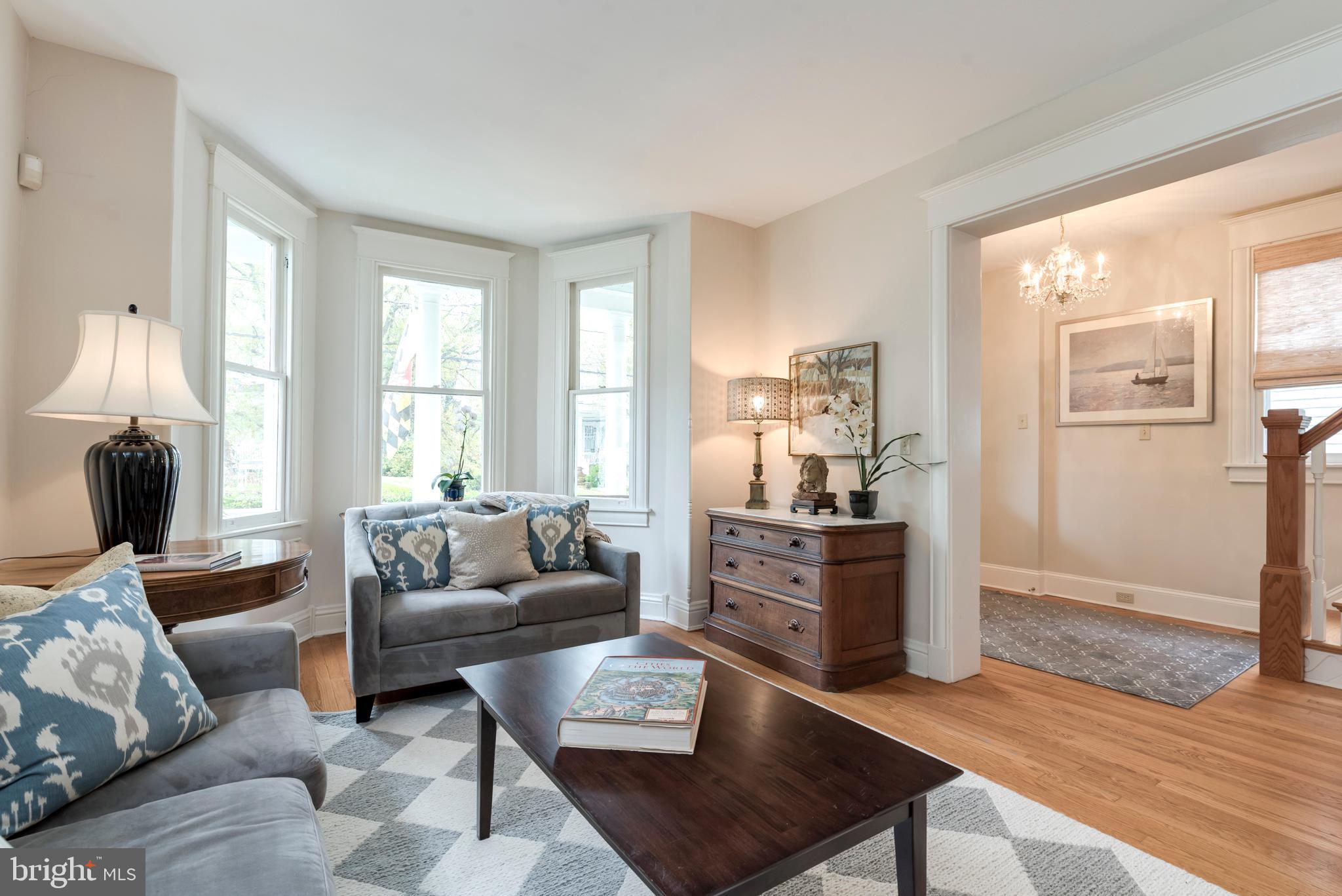 MURRAY HILL - Residential