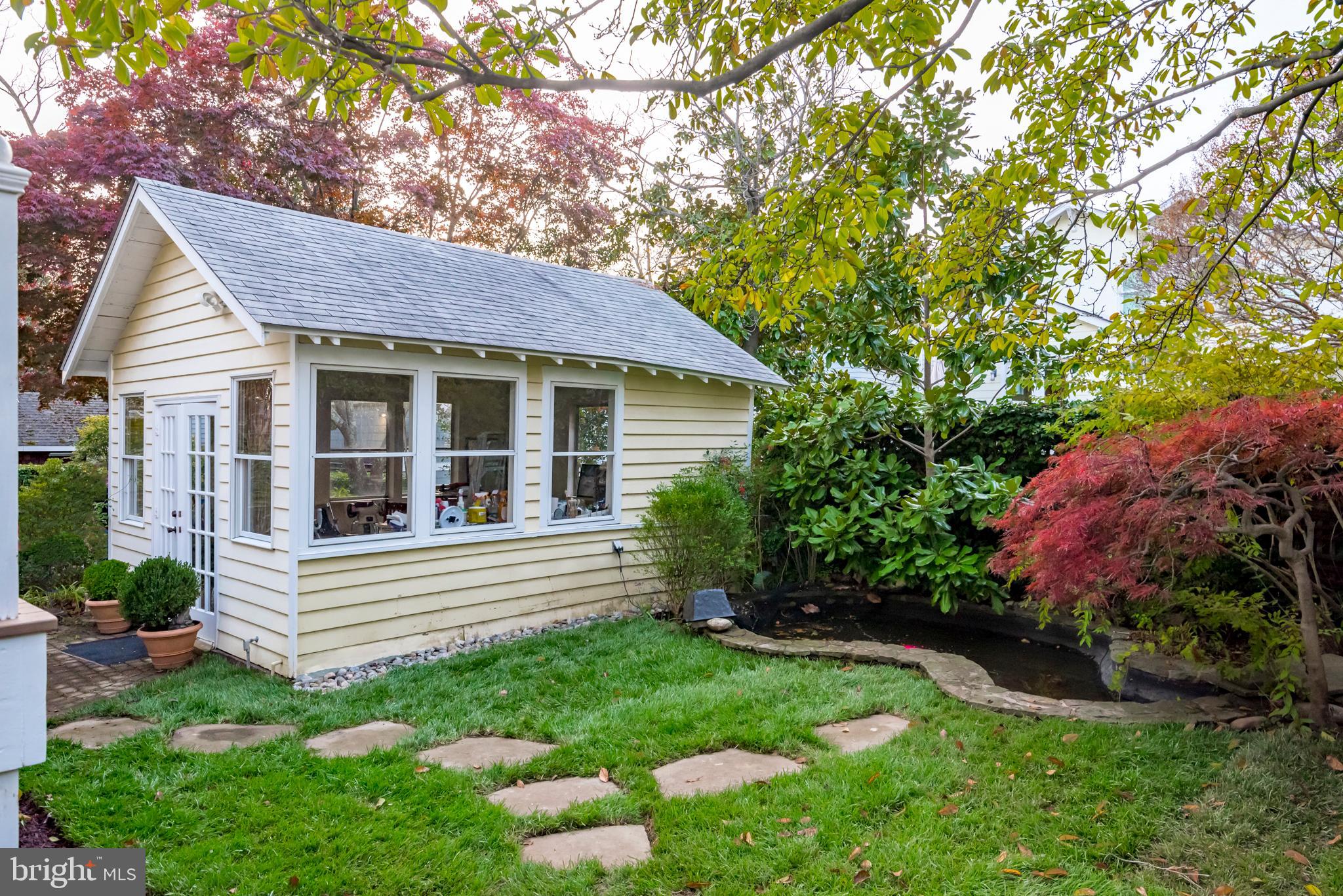 MURRAY HILL - Residential