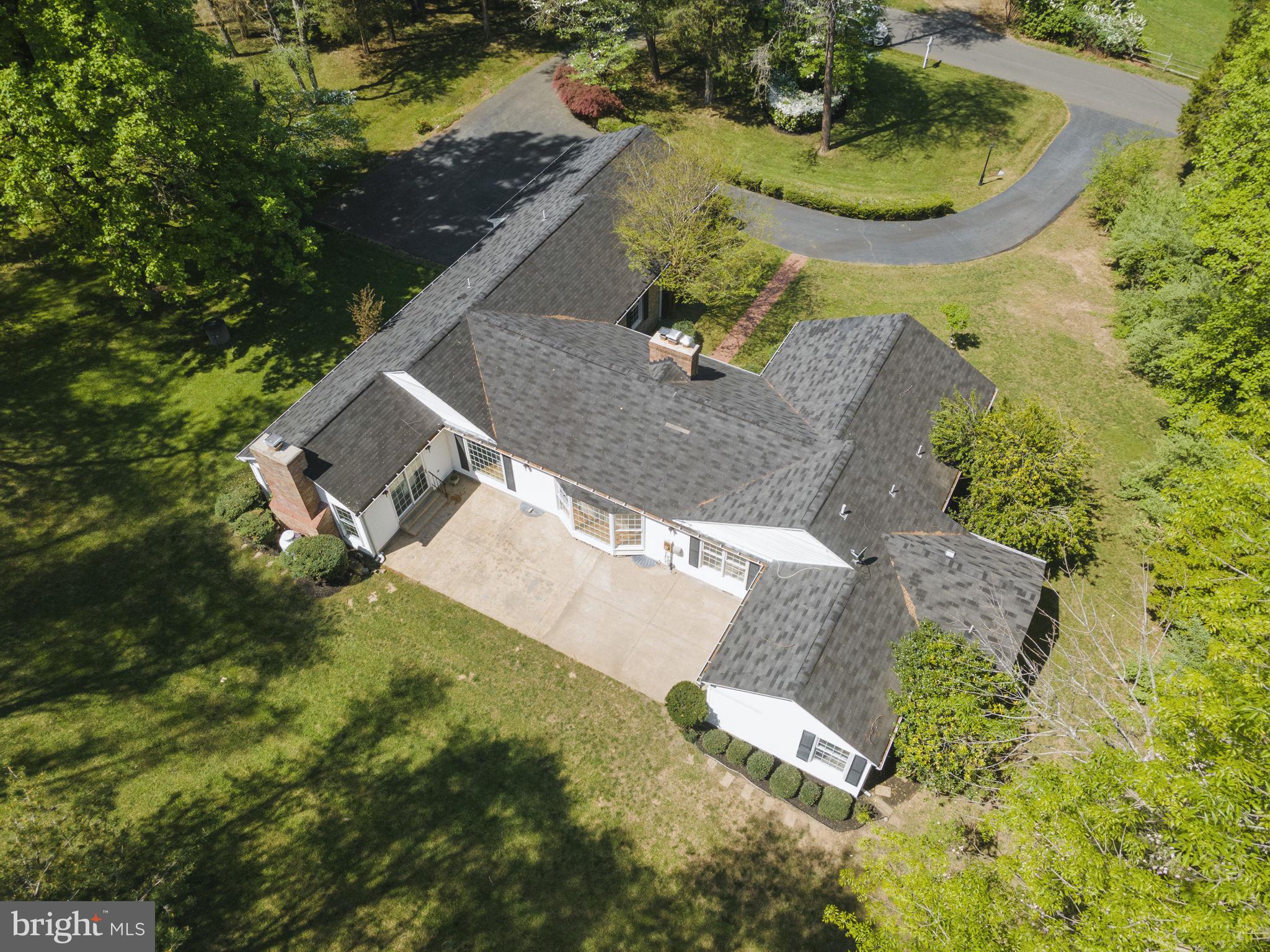 PLANTATION HILLS - Residential