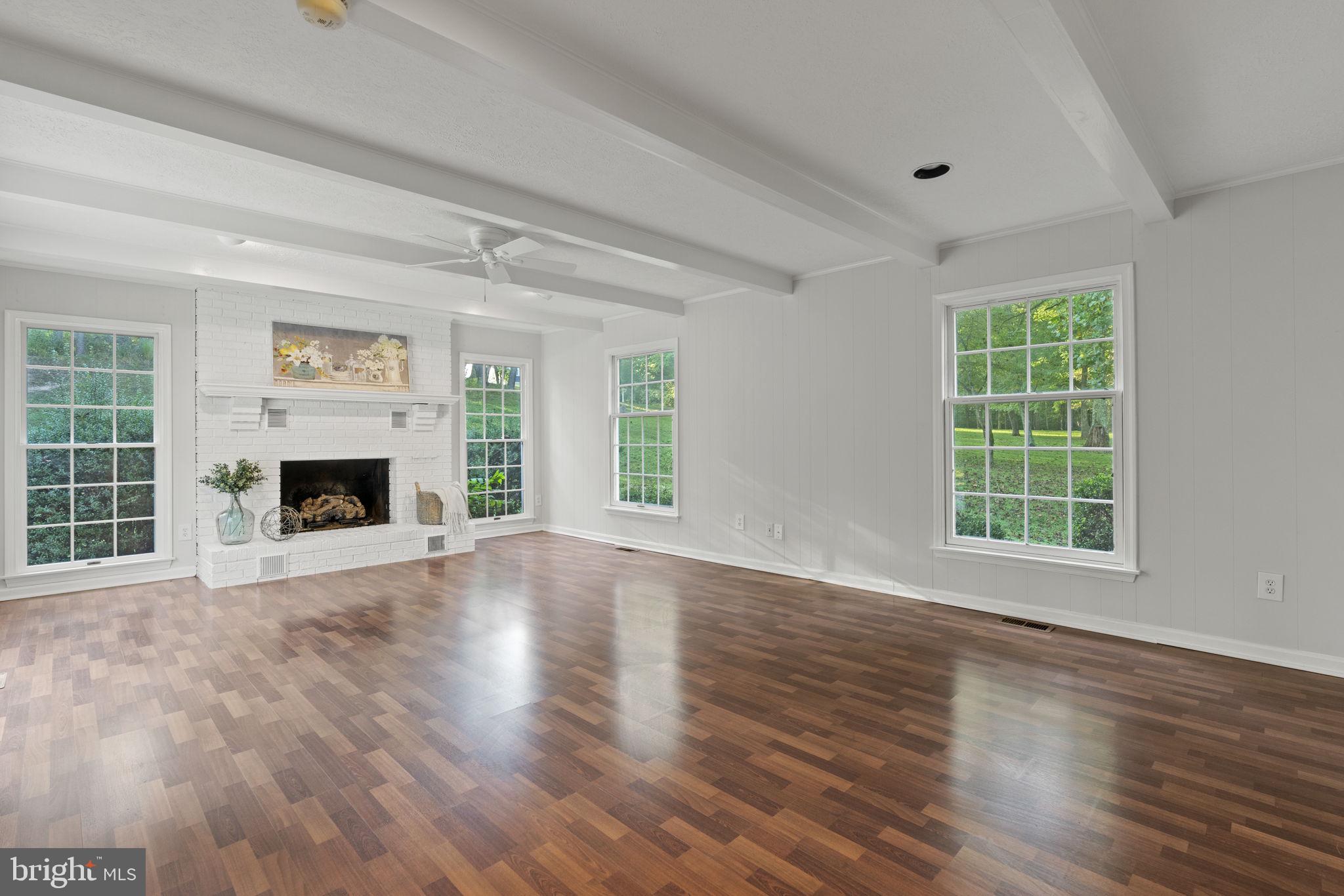 PLANTATION HILLS - Residential