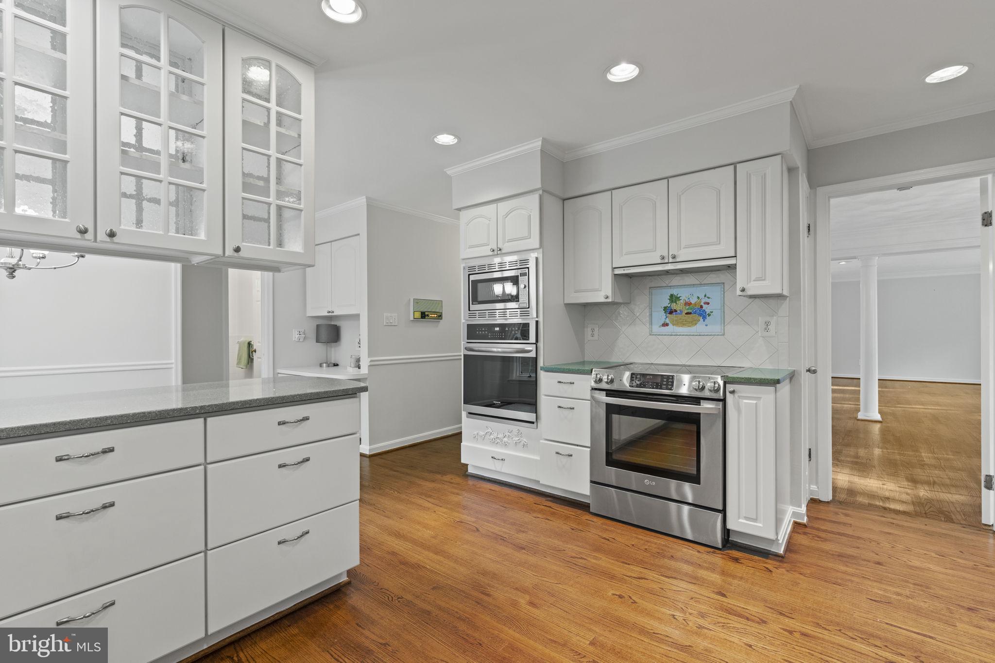 PLANTATION HILLS - Residential