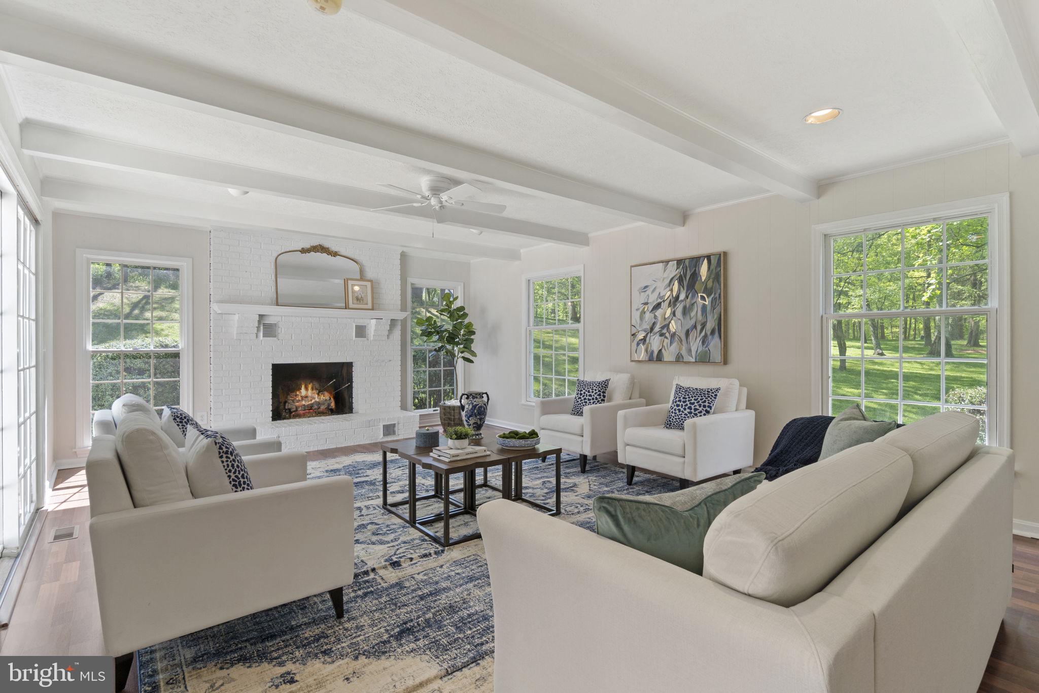 PLANTATION HILLS - Residential