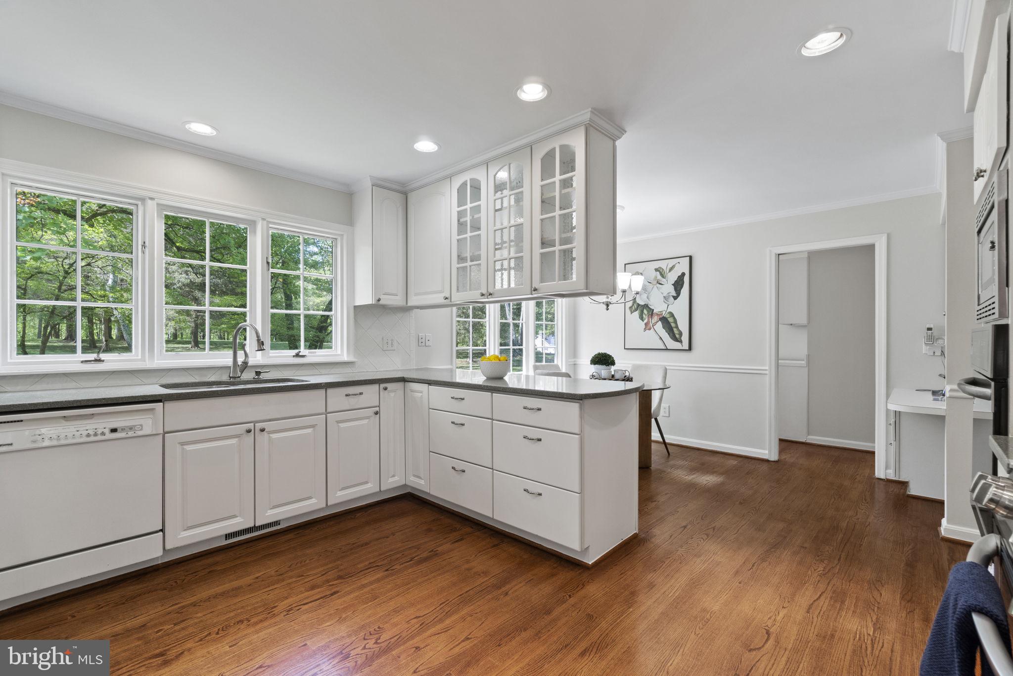 PLANTATION HILLS - Residential