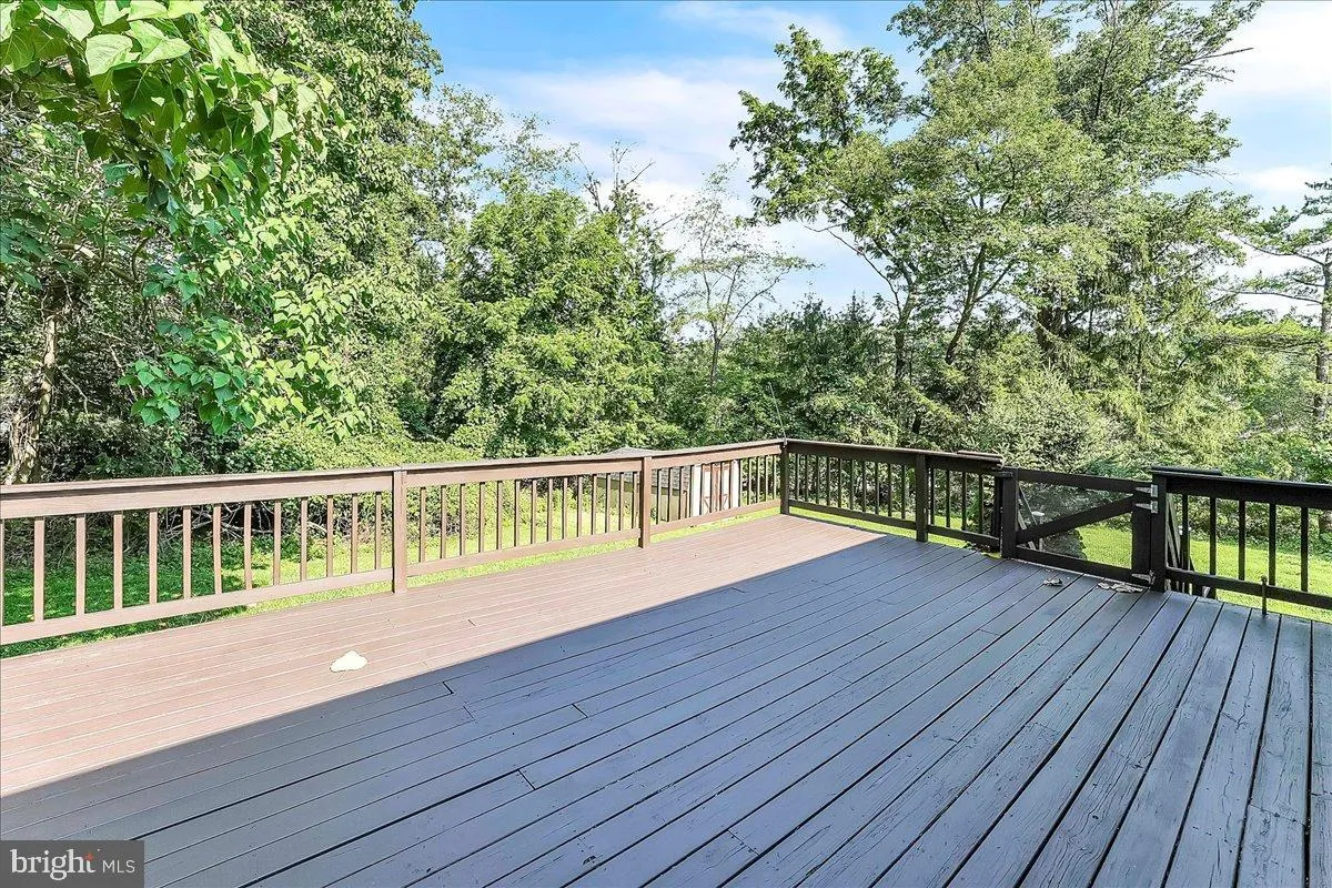 Newtown Square, Pennsylvania 19073, United States, 3 Bedrooms Bedrooms, ,2 BathroomsBathrooms,Residential,Contingent,185923