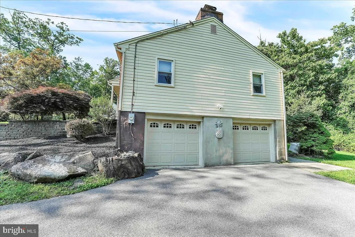 Newtown Square, Pennsylvania 19073, United States, 3 Bedrooms Bedrooms, ,2 BathroomsBathrooms,Residential,Contingent,185923