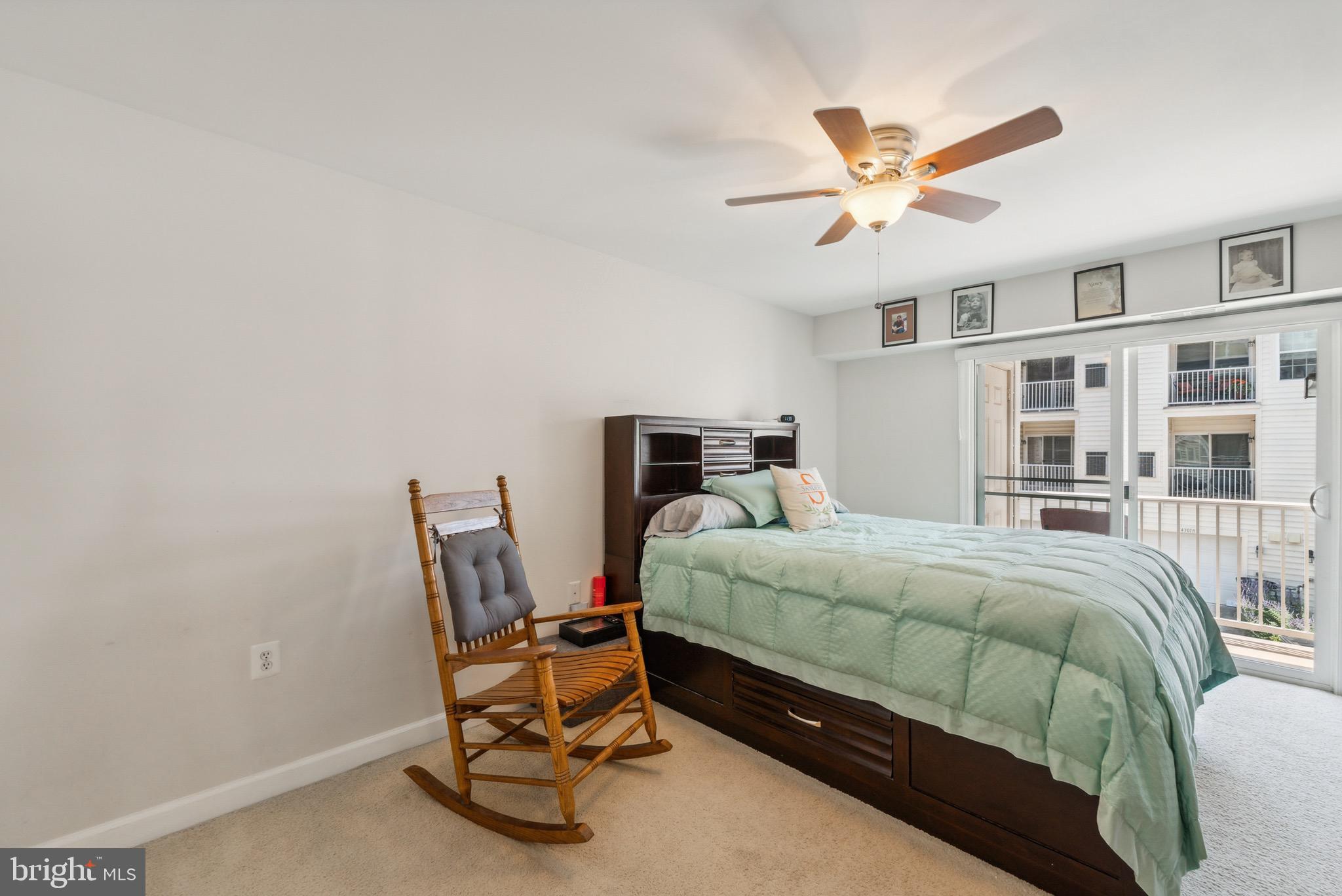 CENTREVILLE CROSSING - Residential Lease