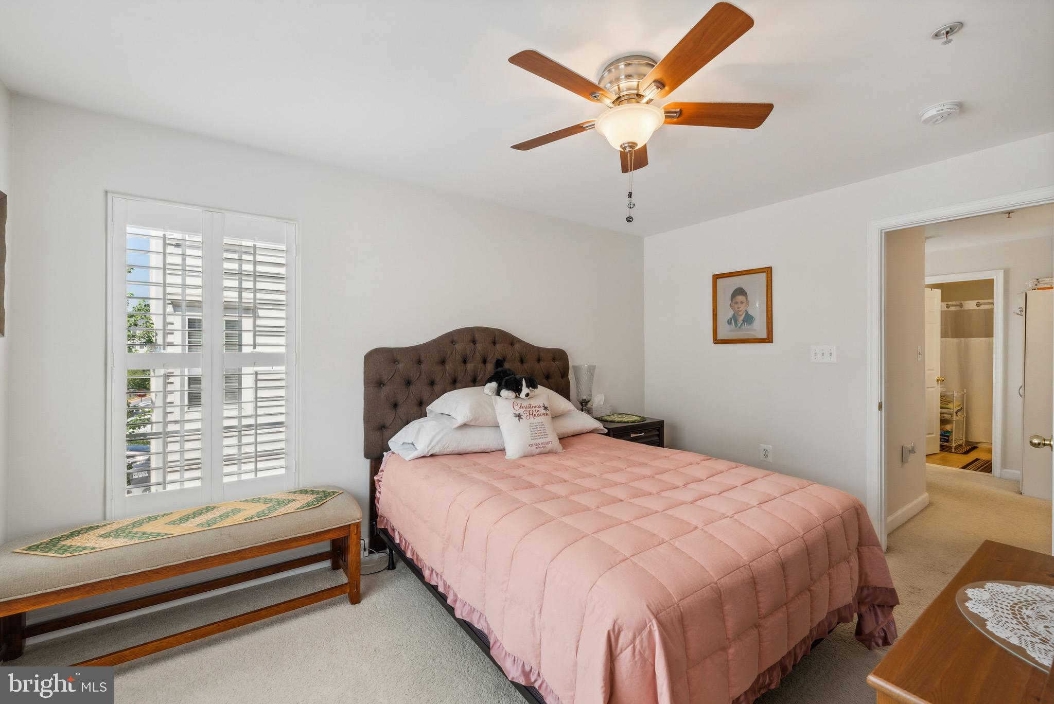 CENTREVILLE CROSSING - Residential Lease