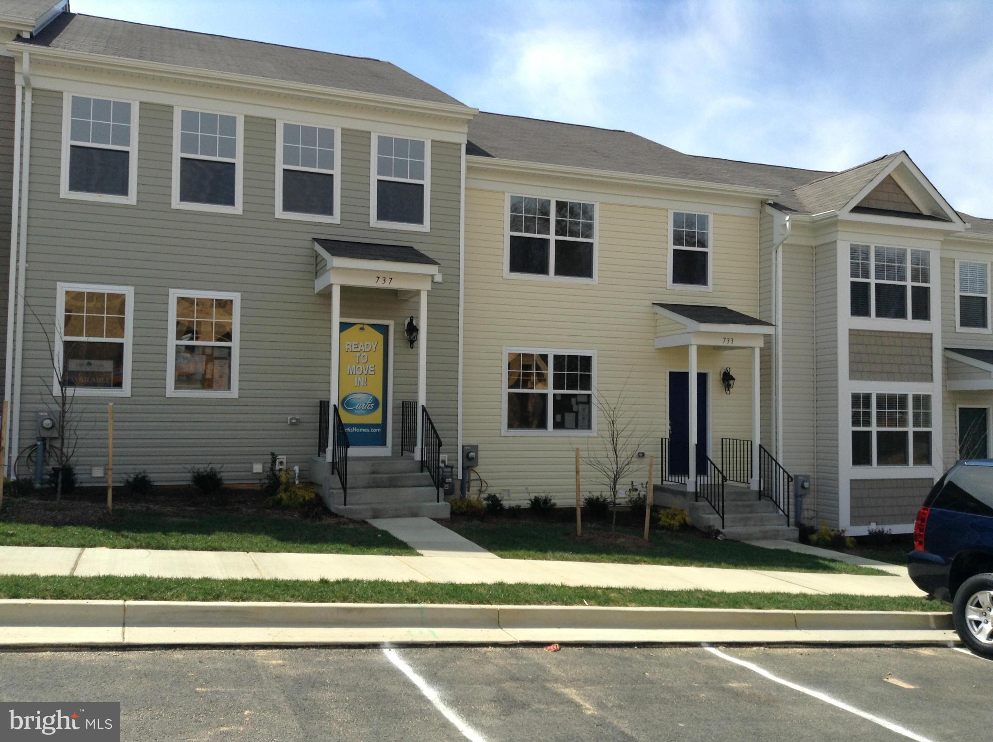 OAK TREE LANDING - Residential