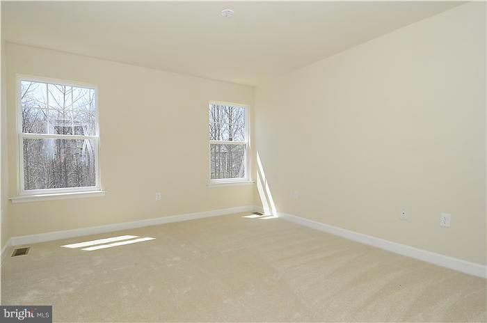 OAK TREE LANDING - Residential