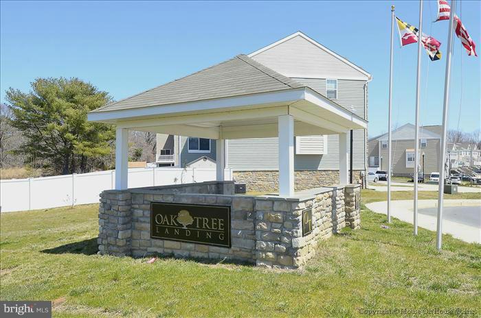 OAK TREE LANDING - Residential