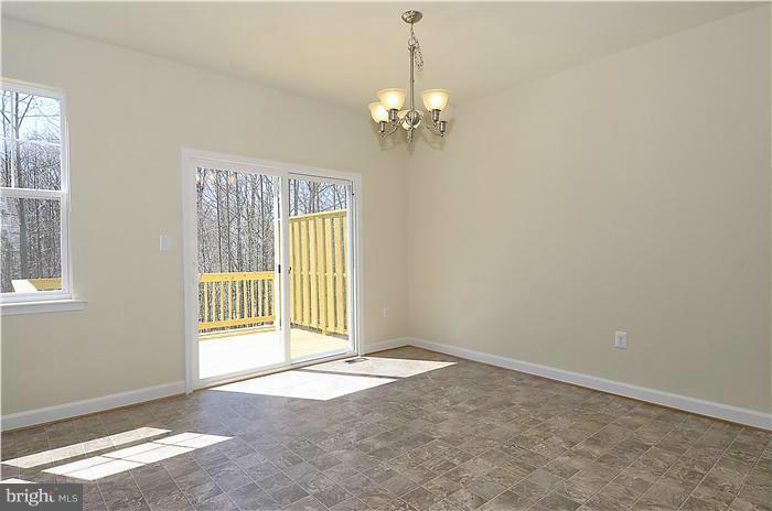 OAK TREE LANDING - Residential