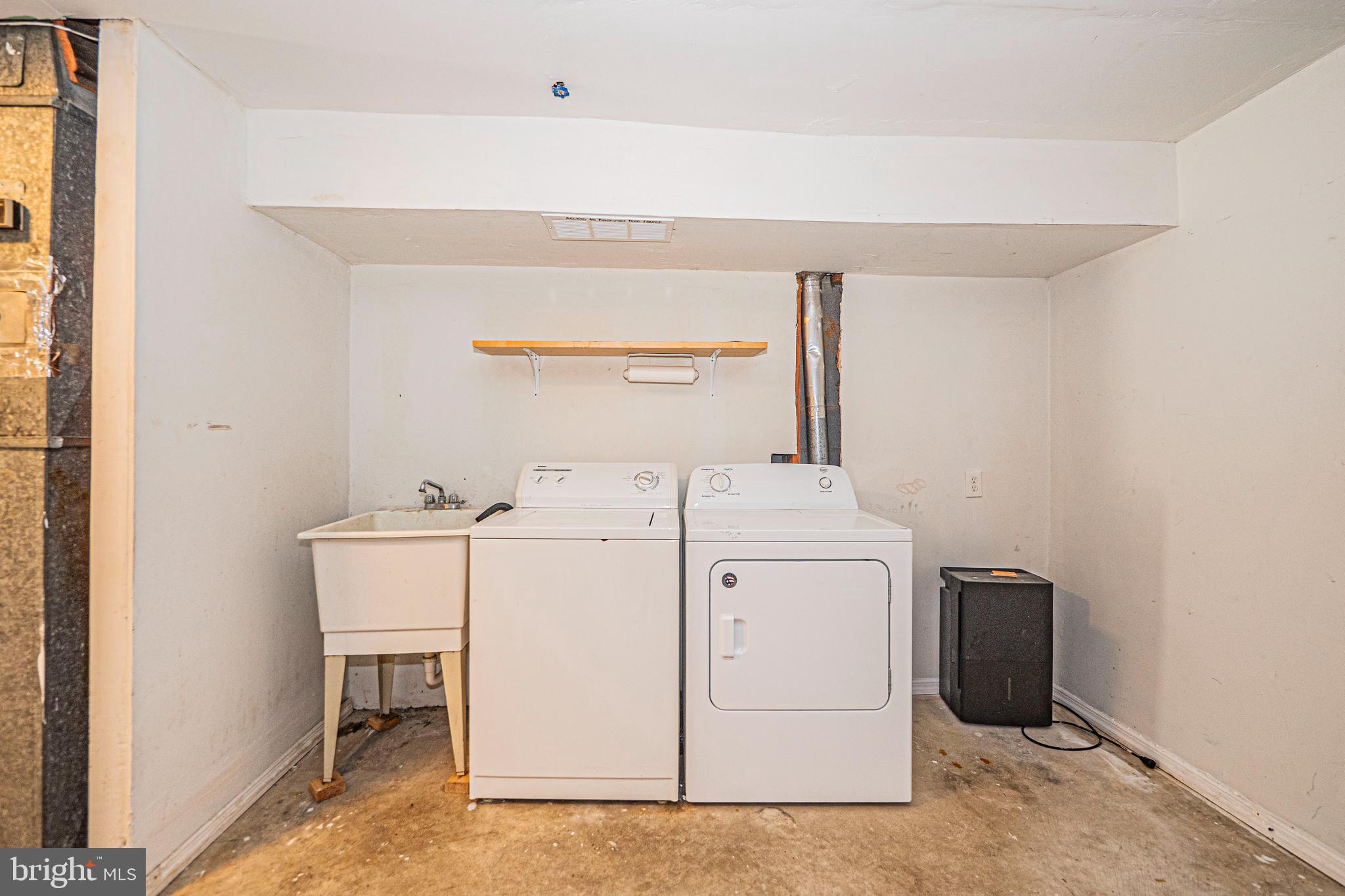 STEDWICK TOWNHOUSES - Residential