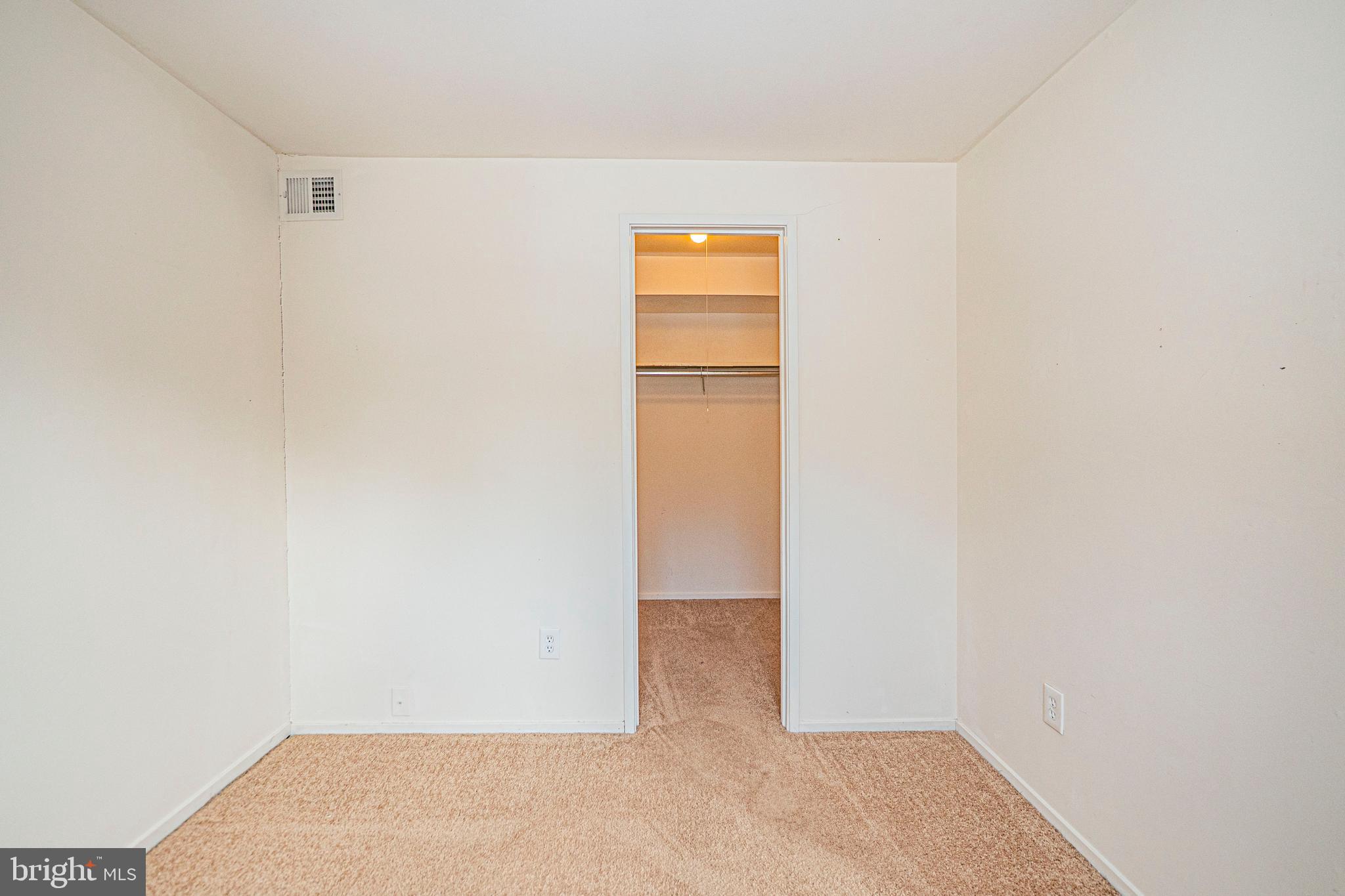 STEDWICK TOWNHOUSES - Residential