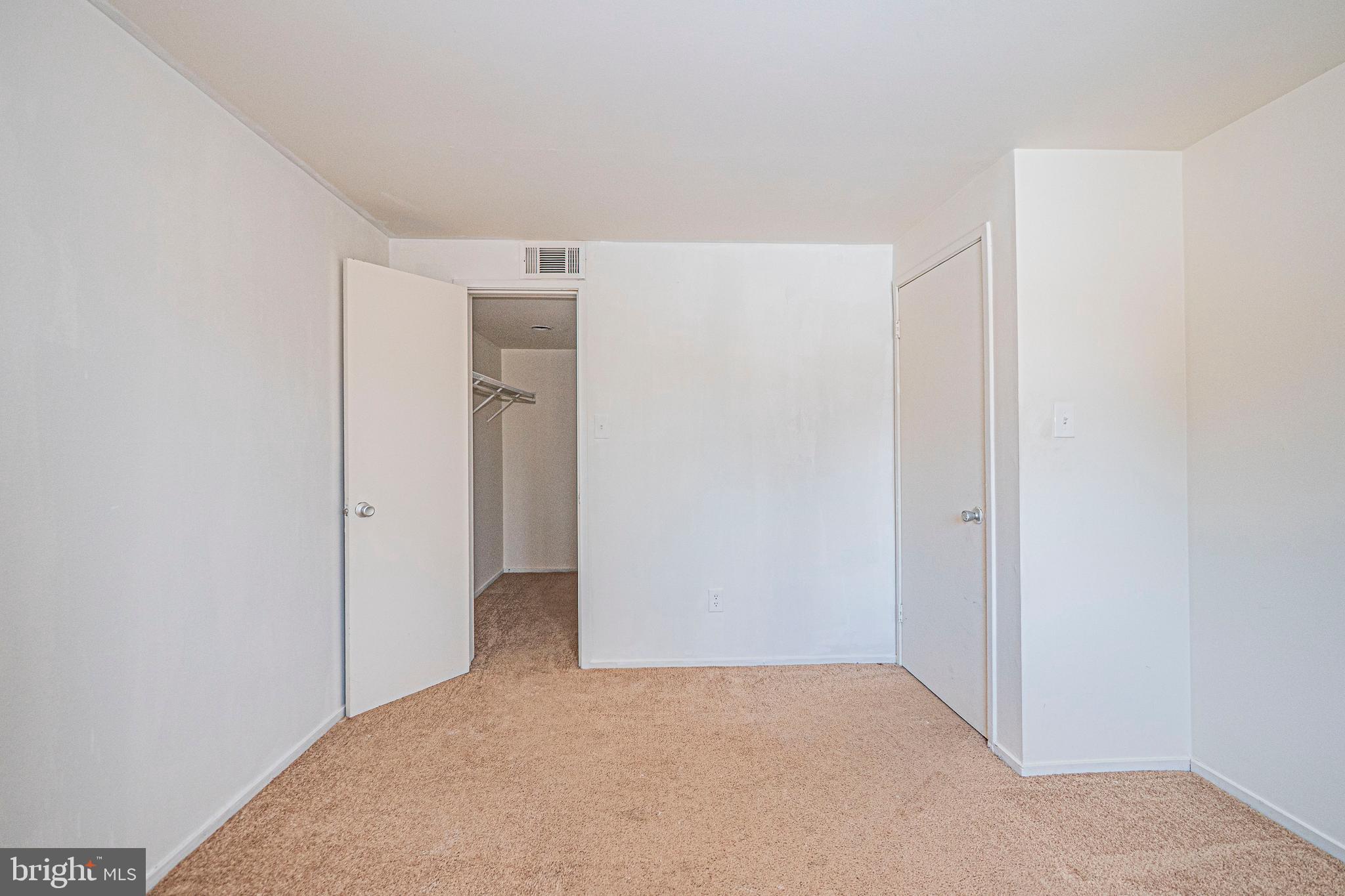 STEDWICK TOWNHOUSES - Residential