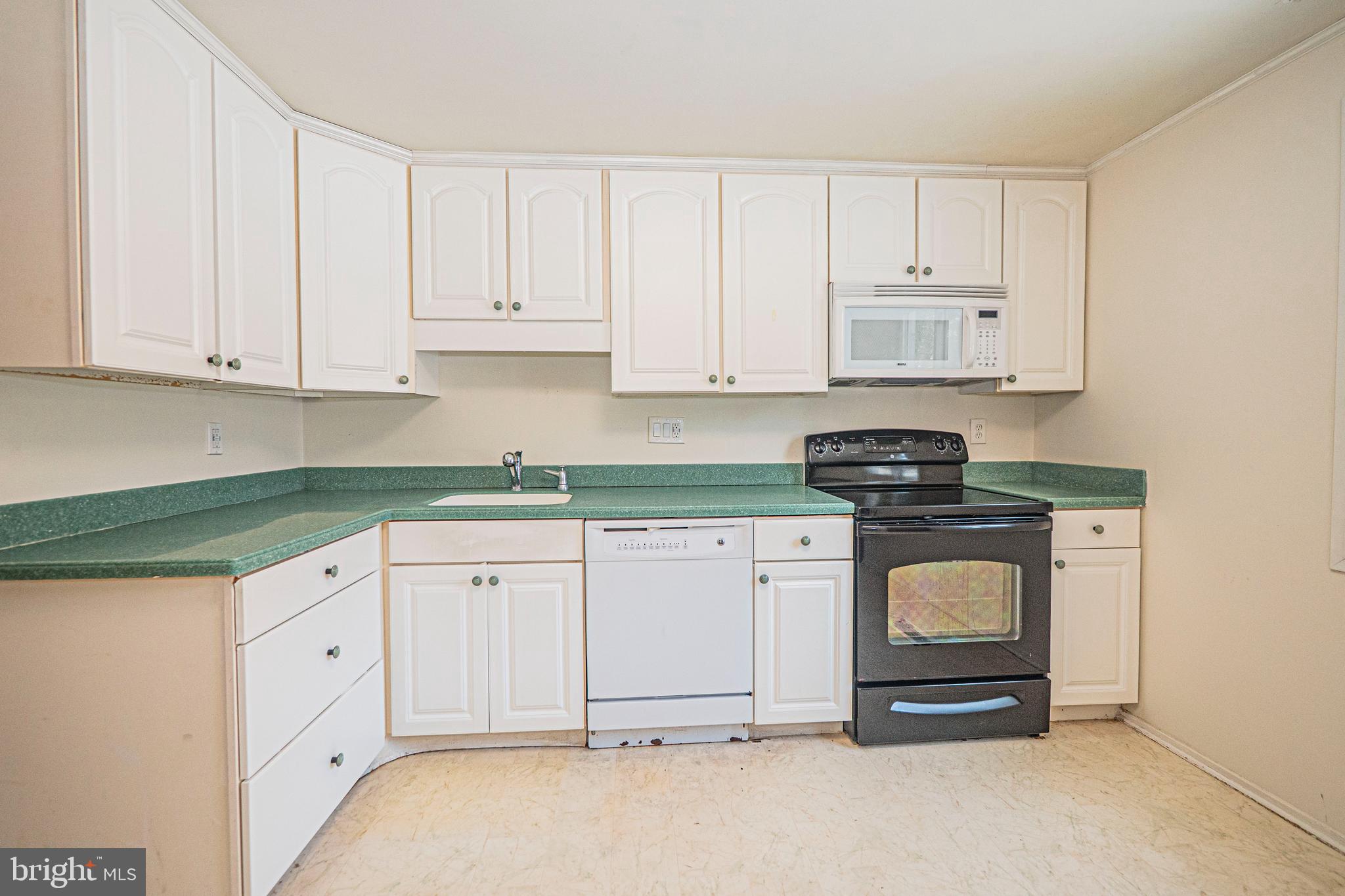 STEDWICK TOWNHOUSES - Residential