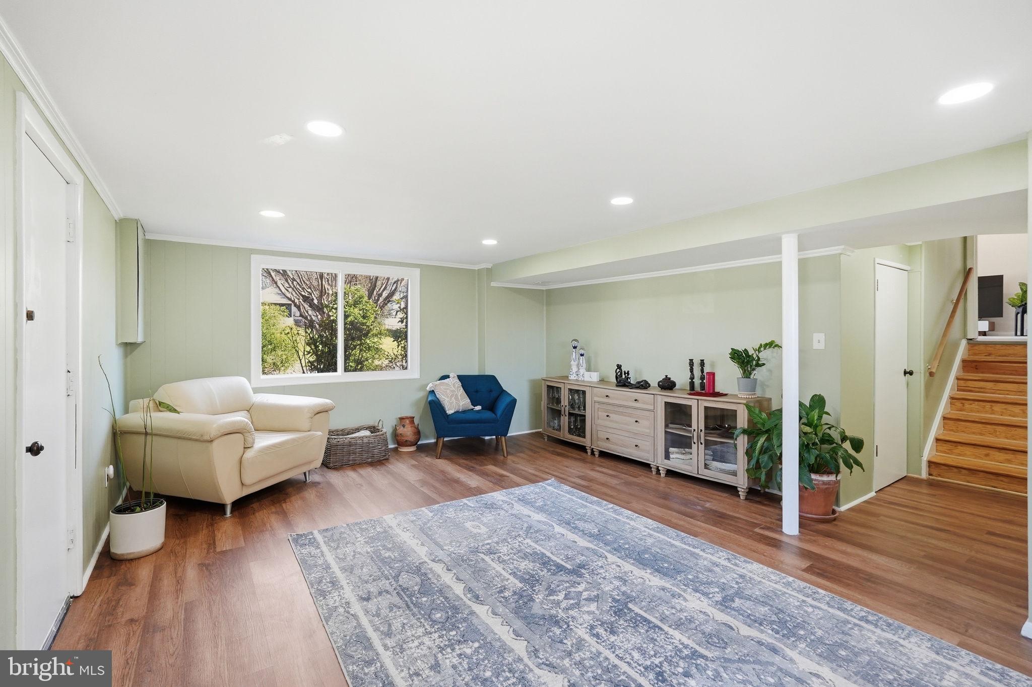 NORTH SPRINGFIELD - Residential