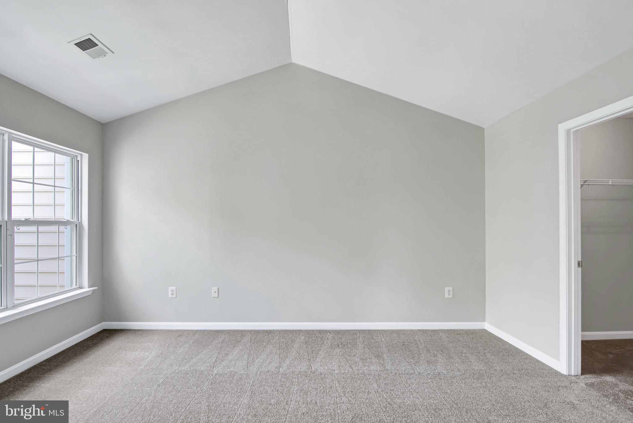 POTOMAC STATION - Residential