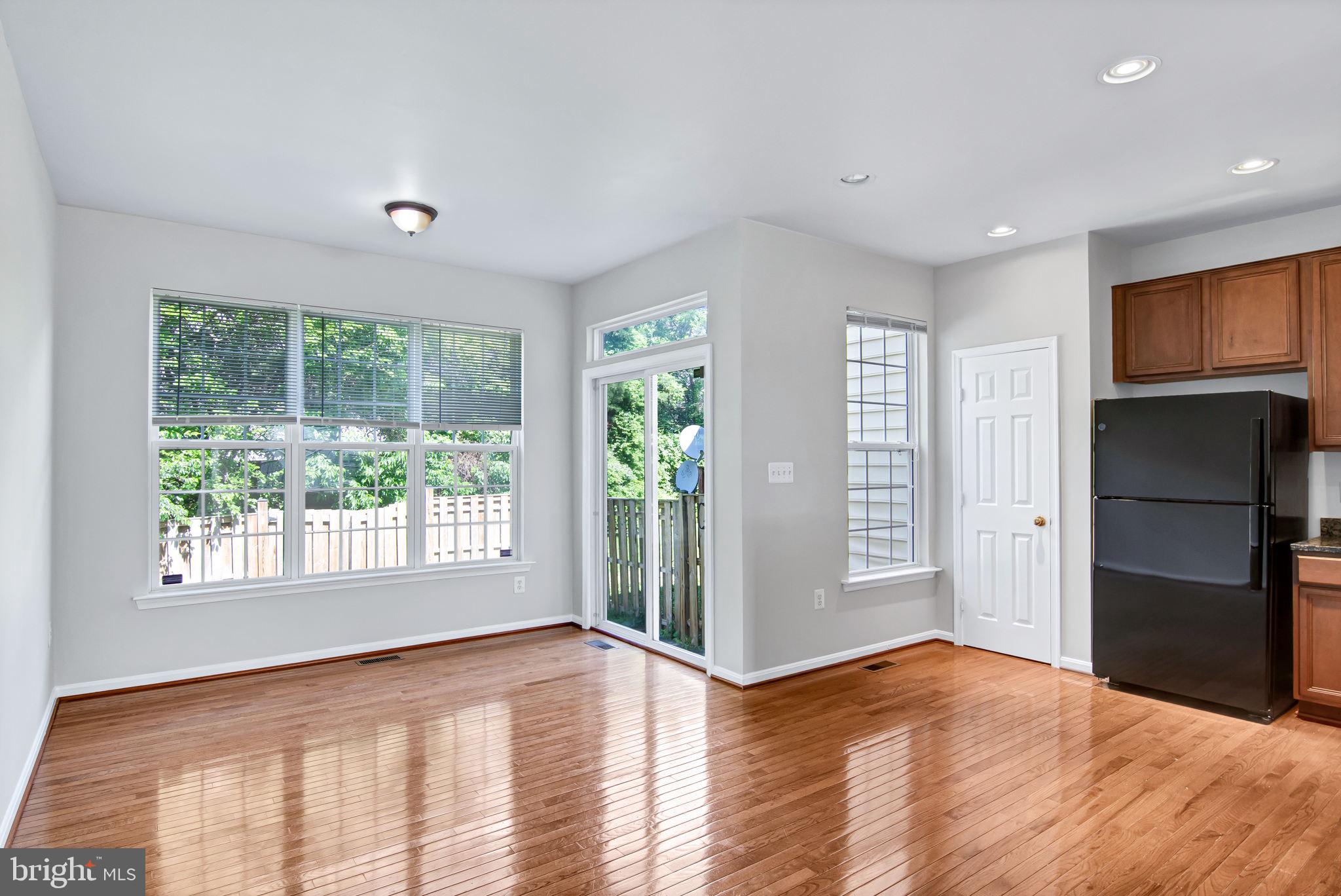 POTOMAC STATION - Residential