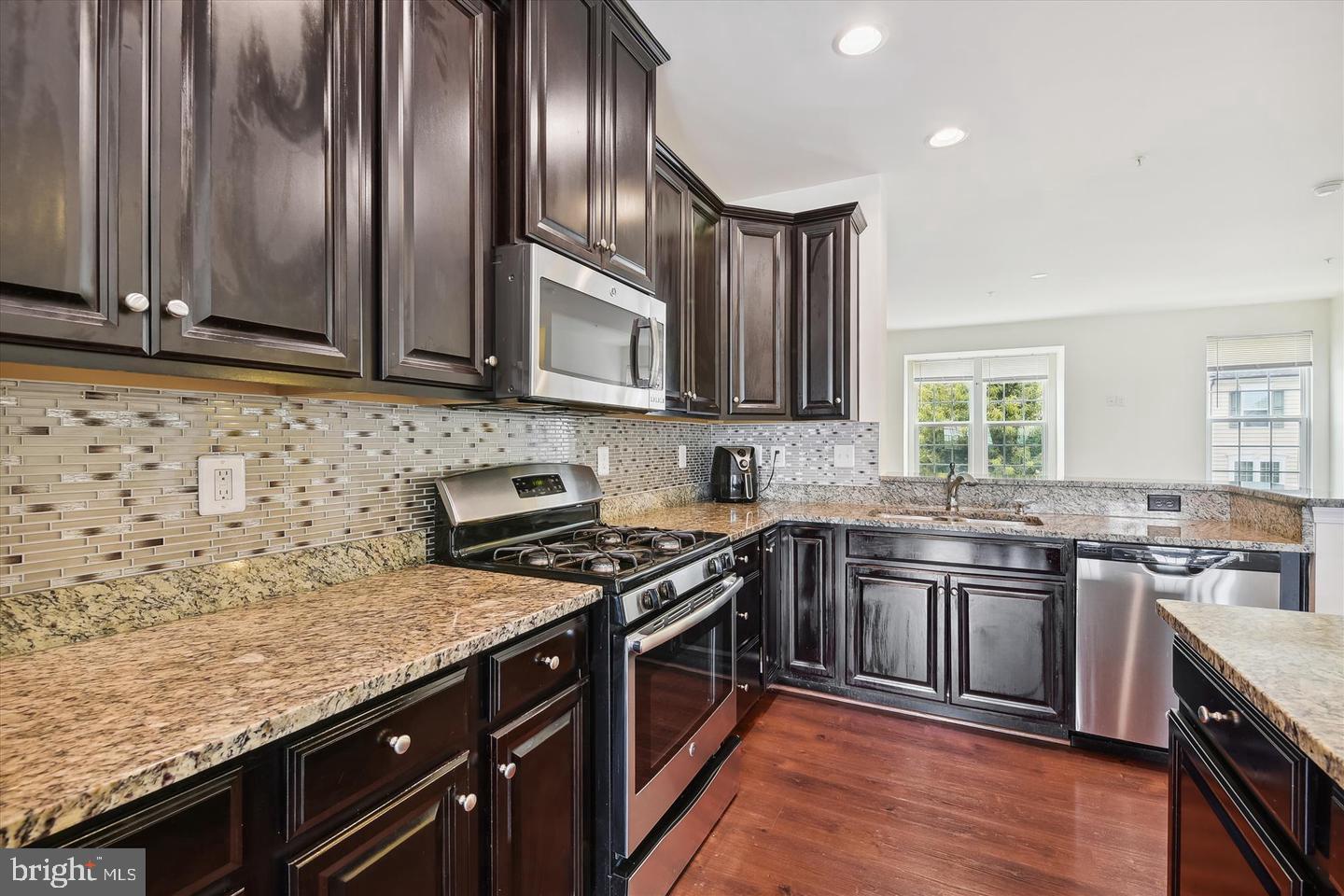 BALLARD GREEN - Residential Lease