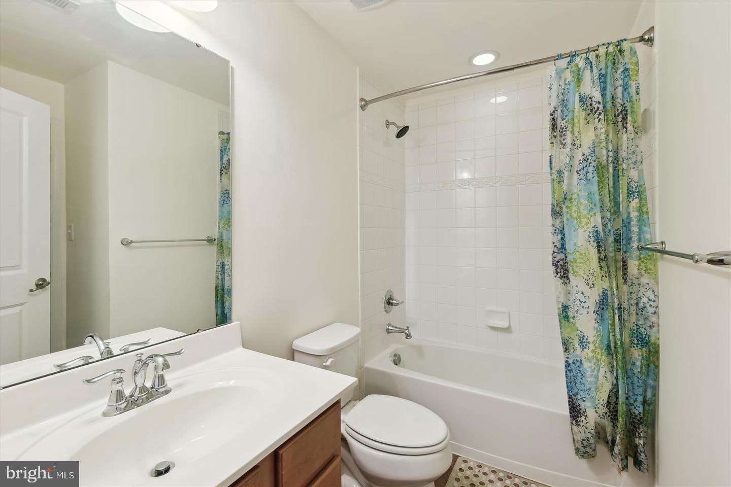 BALLARD GREEN - Residential Lease