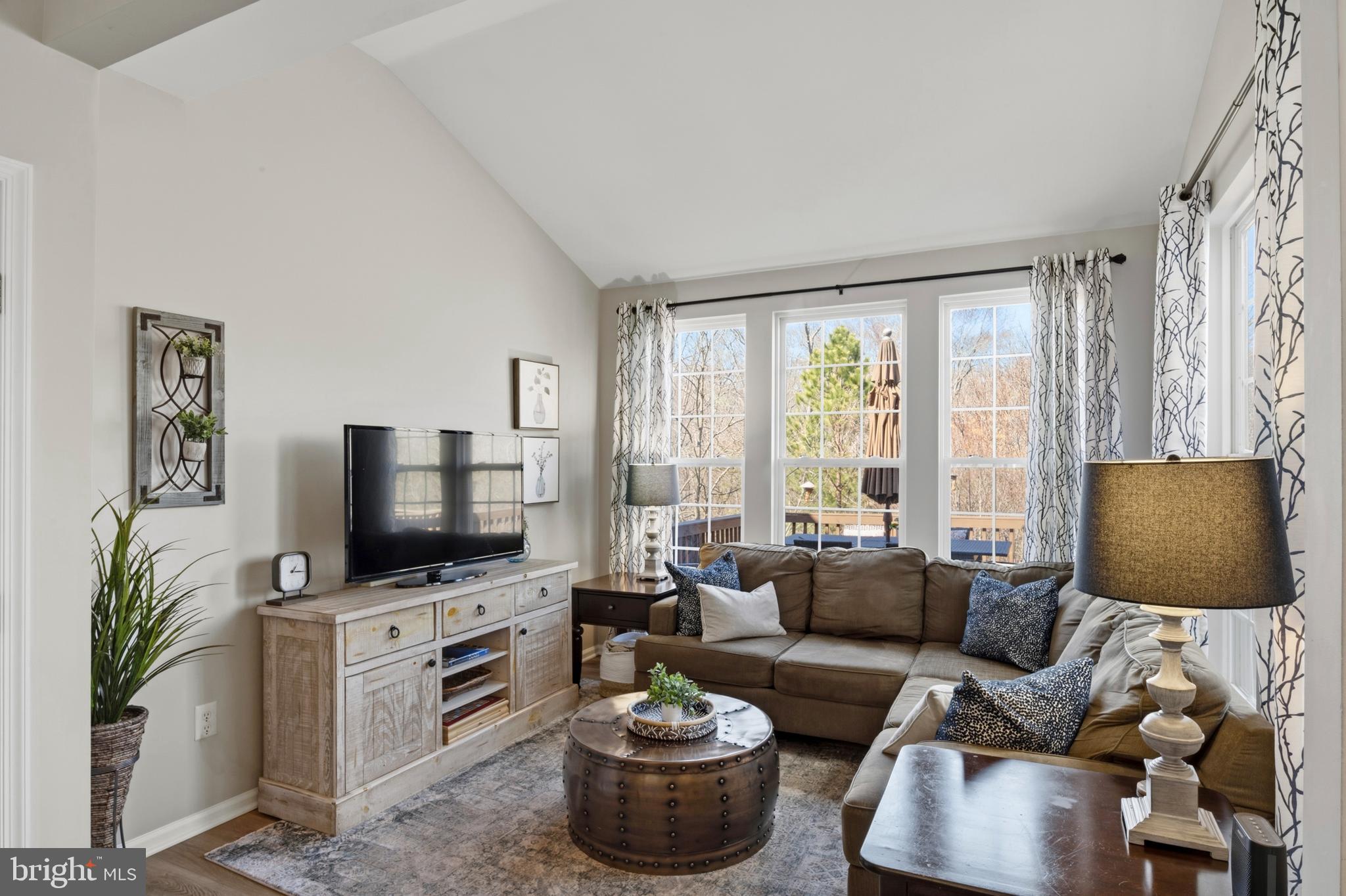 2840 SETTLERS VIEW DRIVE