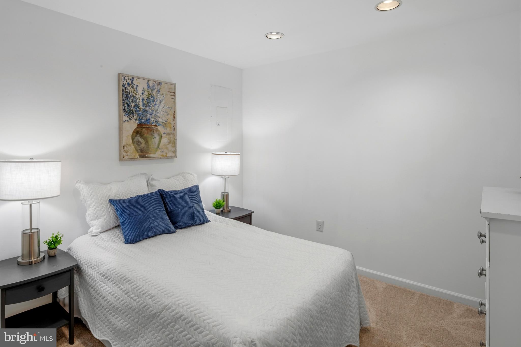 SETTLERS VIEW - Residential