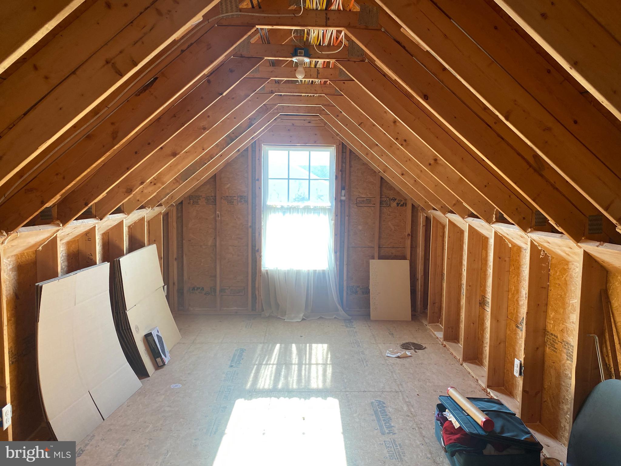 ABBOTTS POND ACRES - Residential