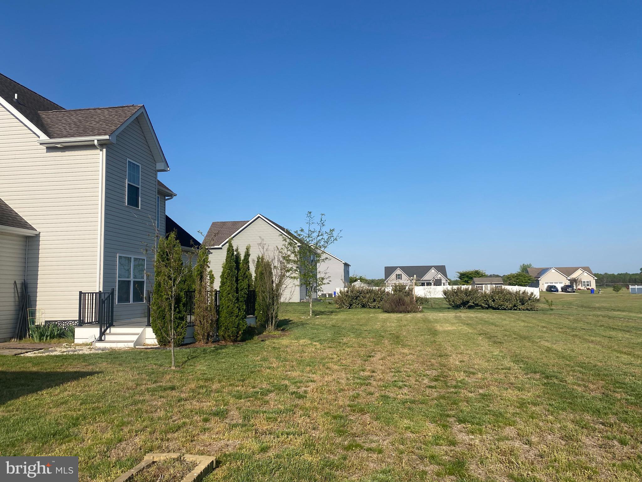 ABBOTTS POND ACRES - Residential