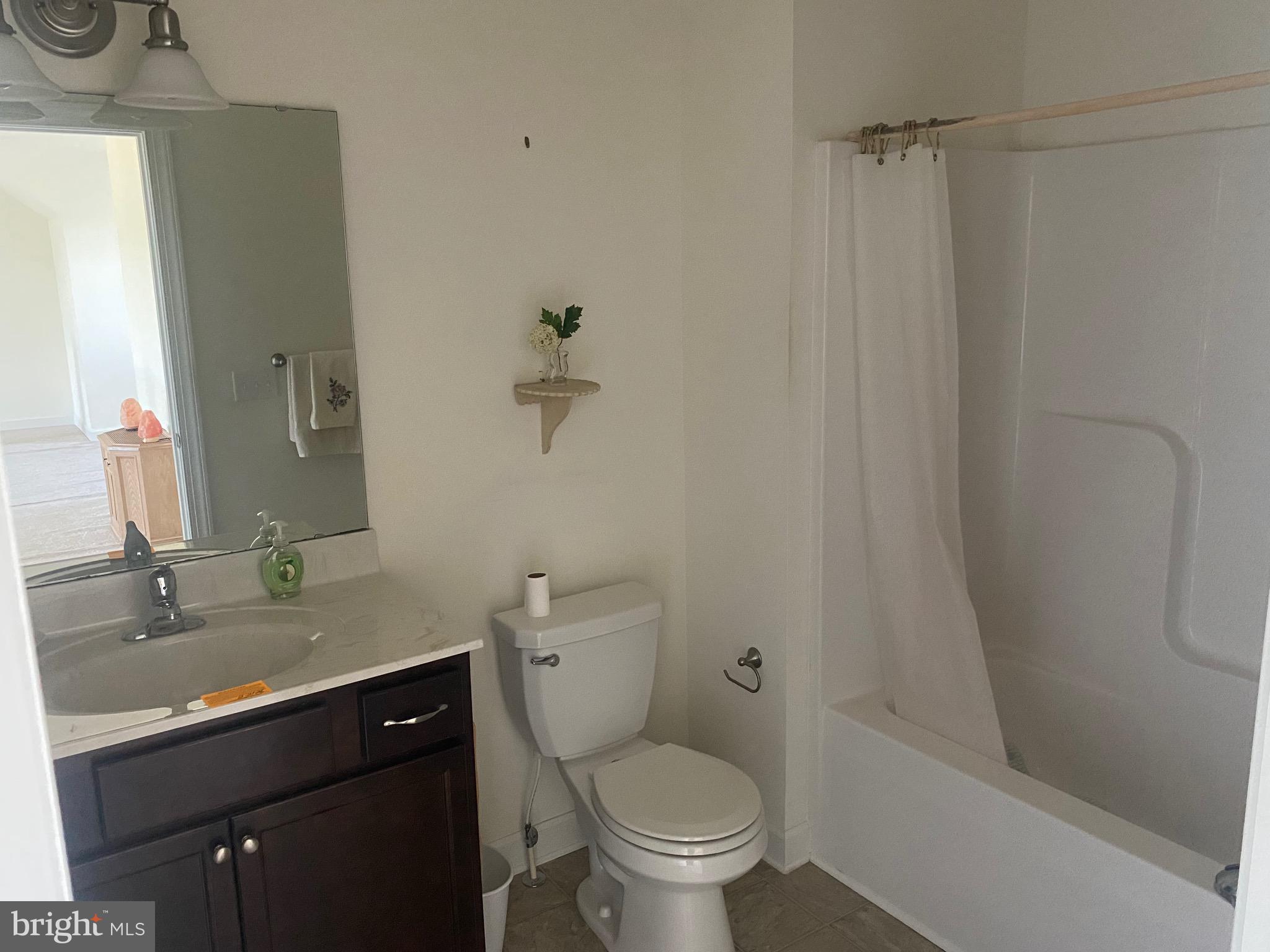 ABBOTTS POND ACRES - Residential