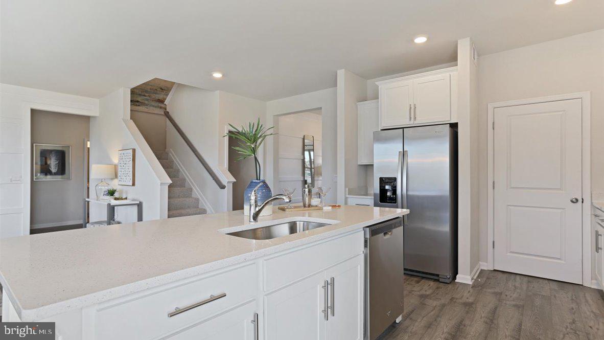 AQUIA OVERLOOK - Residential