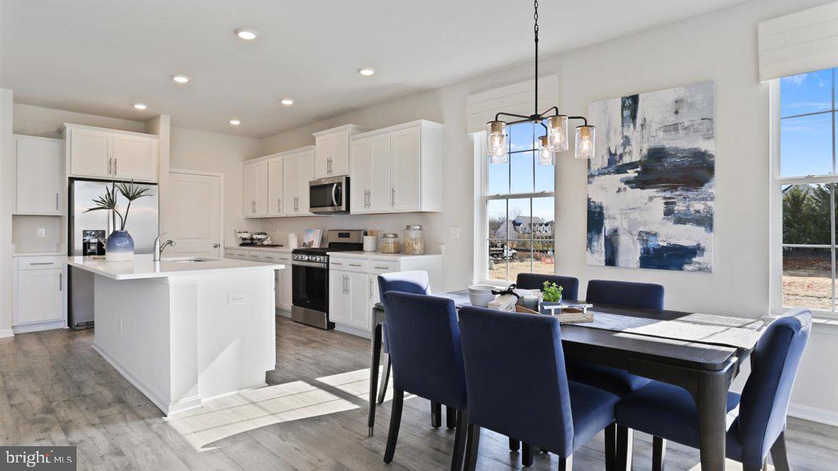 AQUIA OVERLOOK - Residential