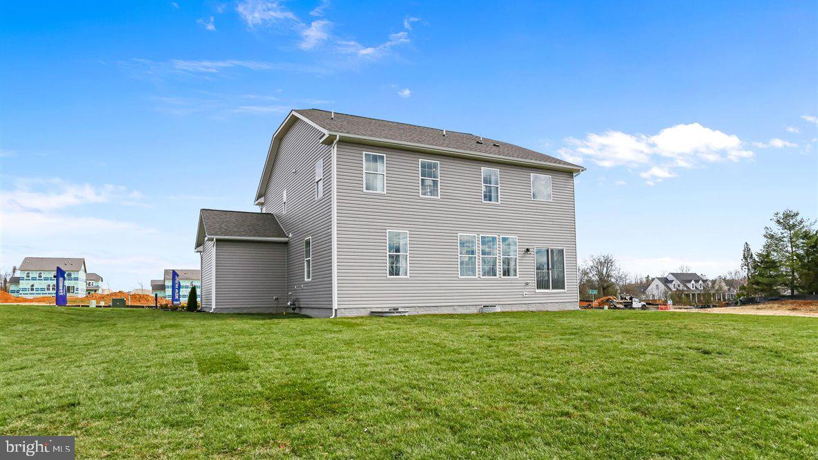 AQUIA OVERLOOK - Residential