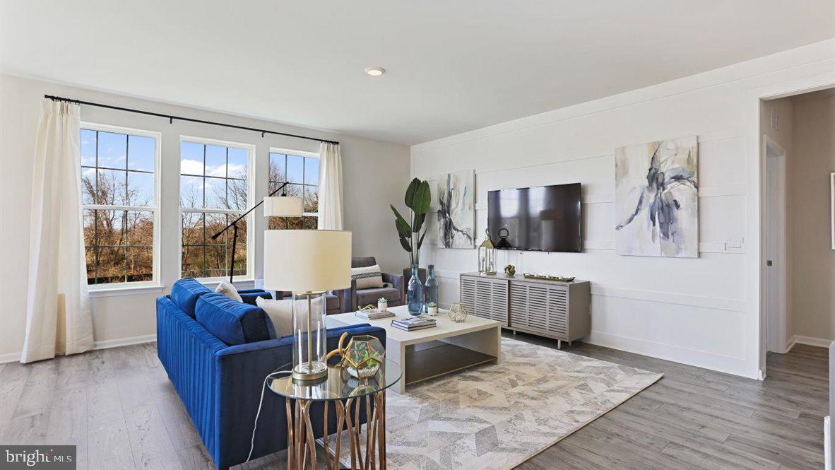 AQUIA OVERLOOK - Residential