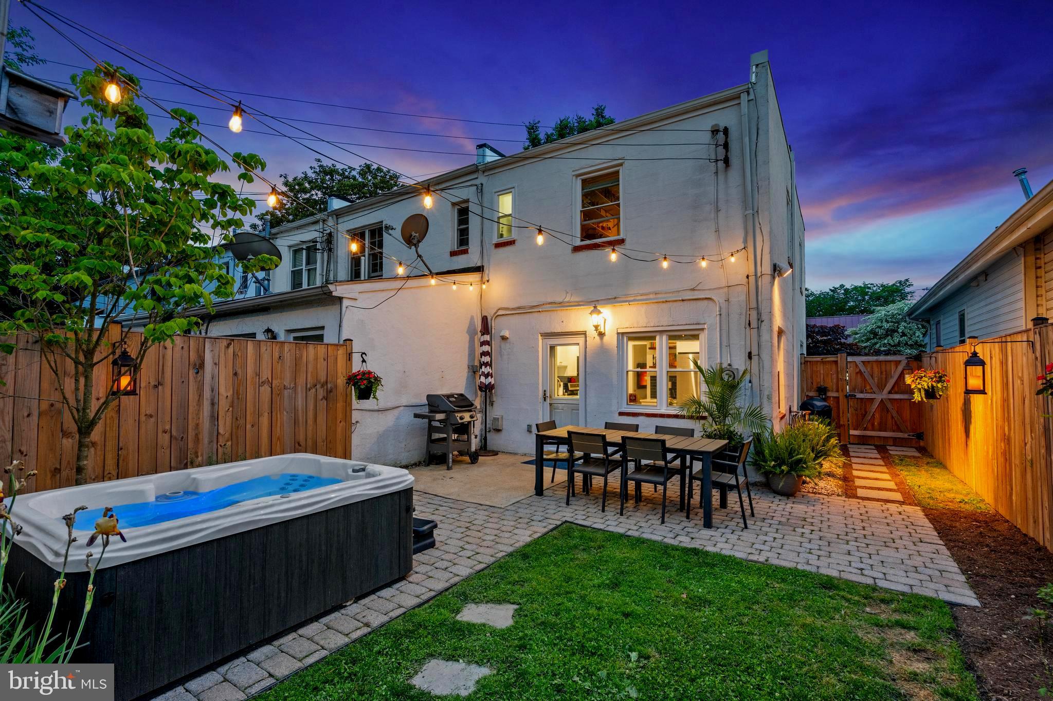 OLD TOWN - Residential