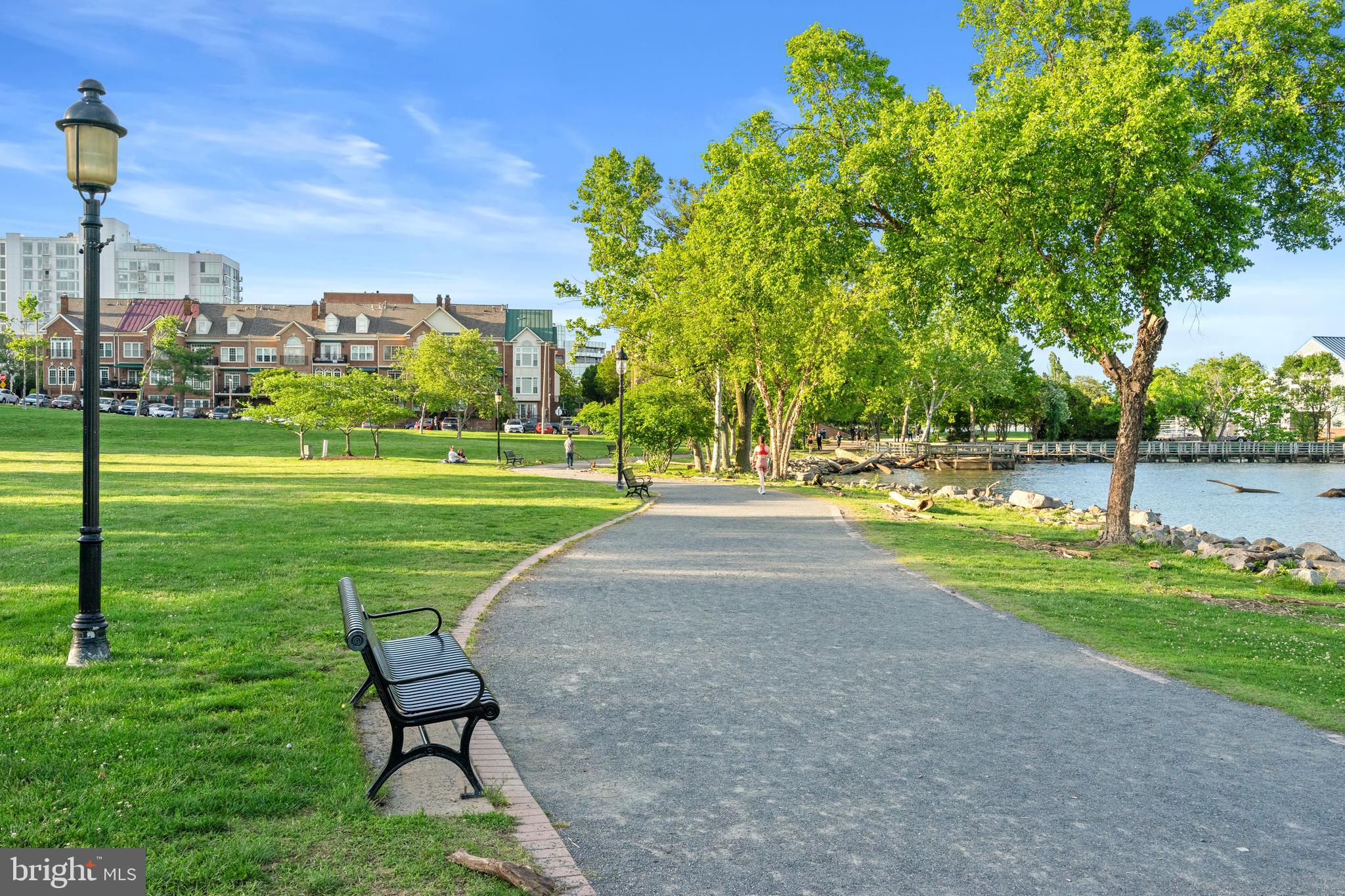 OLD TOWN - Residential