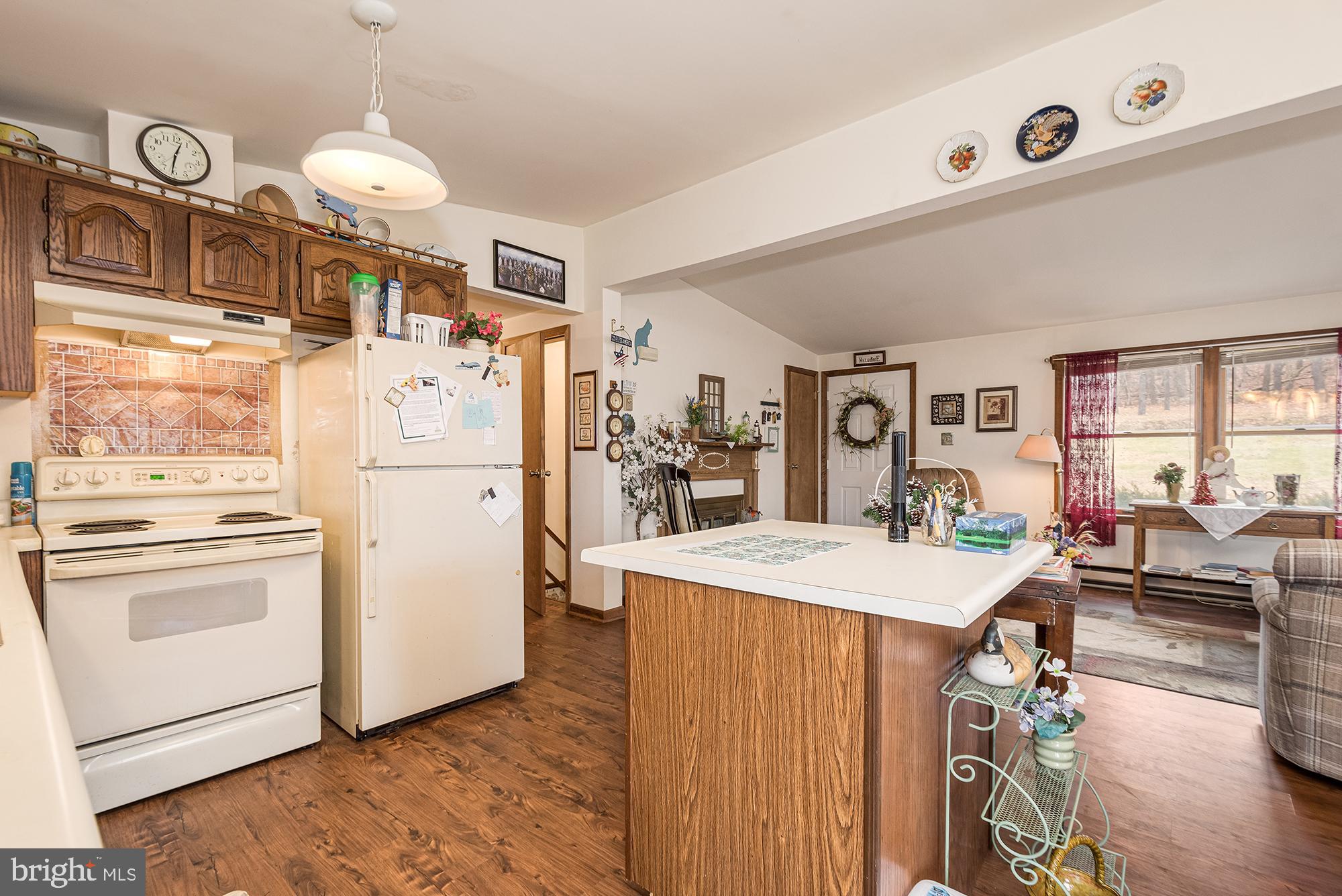 HIGHLANDS OF BEAR CREEK - Residential