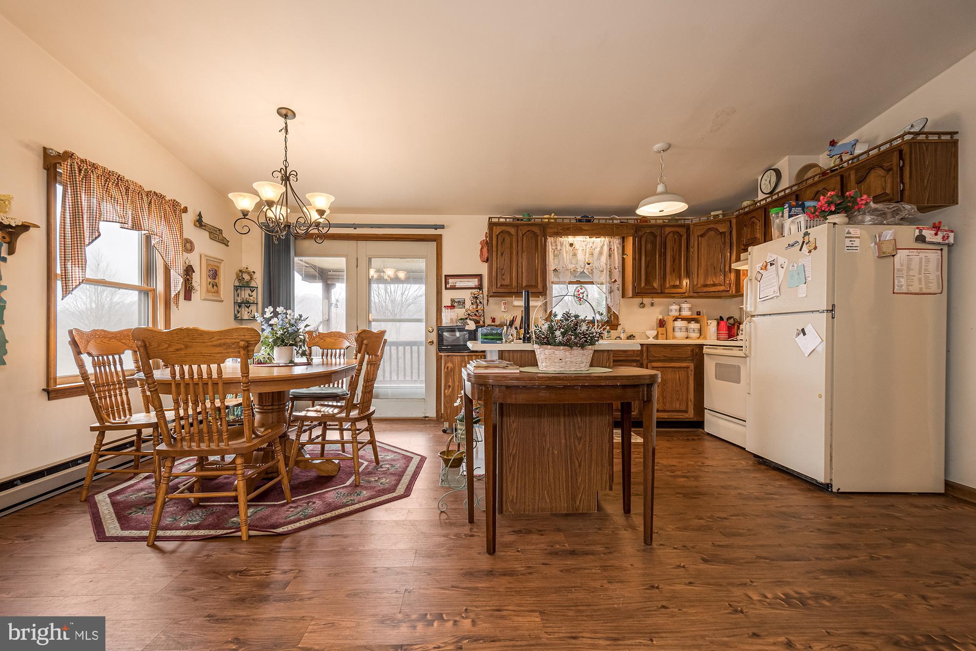 HIGHLANDS OF BEAR CREEK - Residential