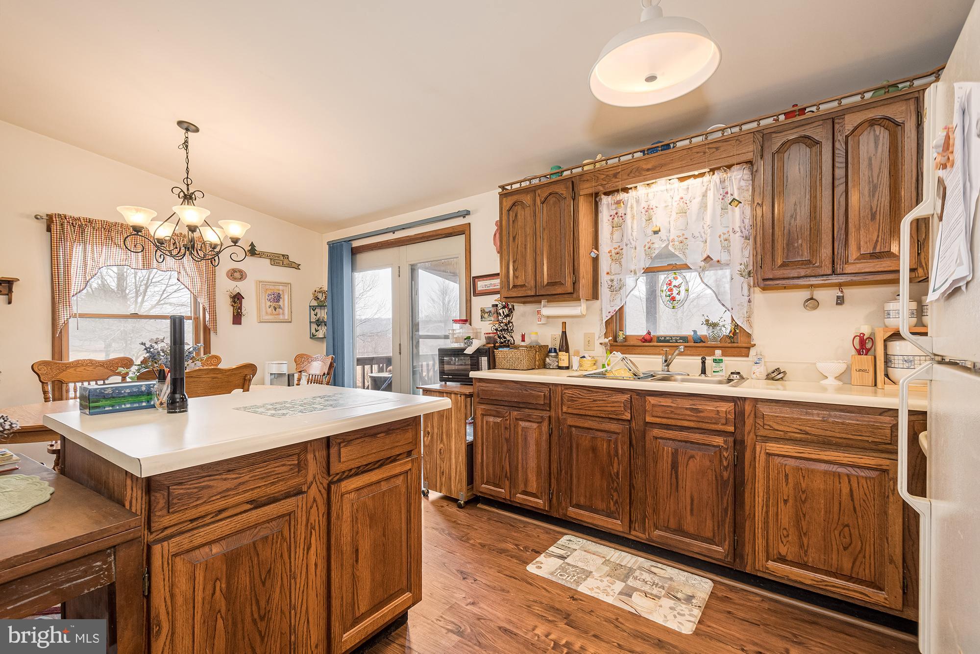 HIGHLANDS OF BEAR CREEK - Residential