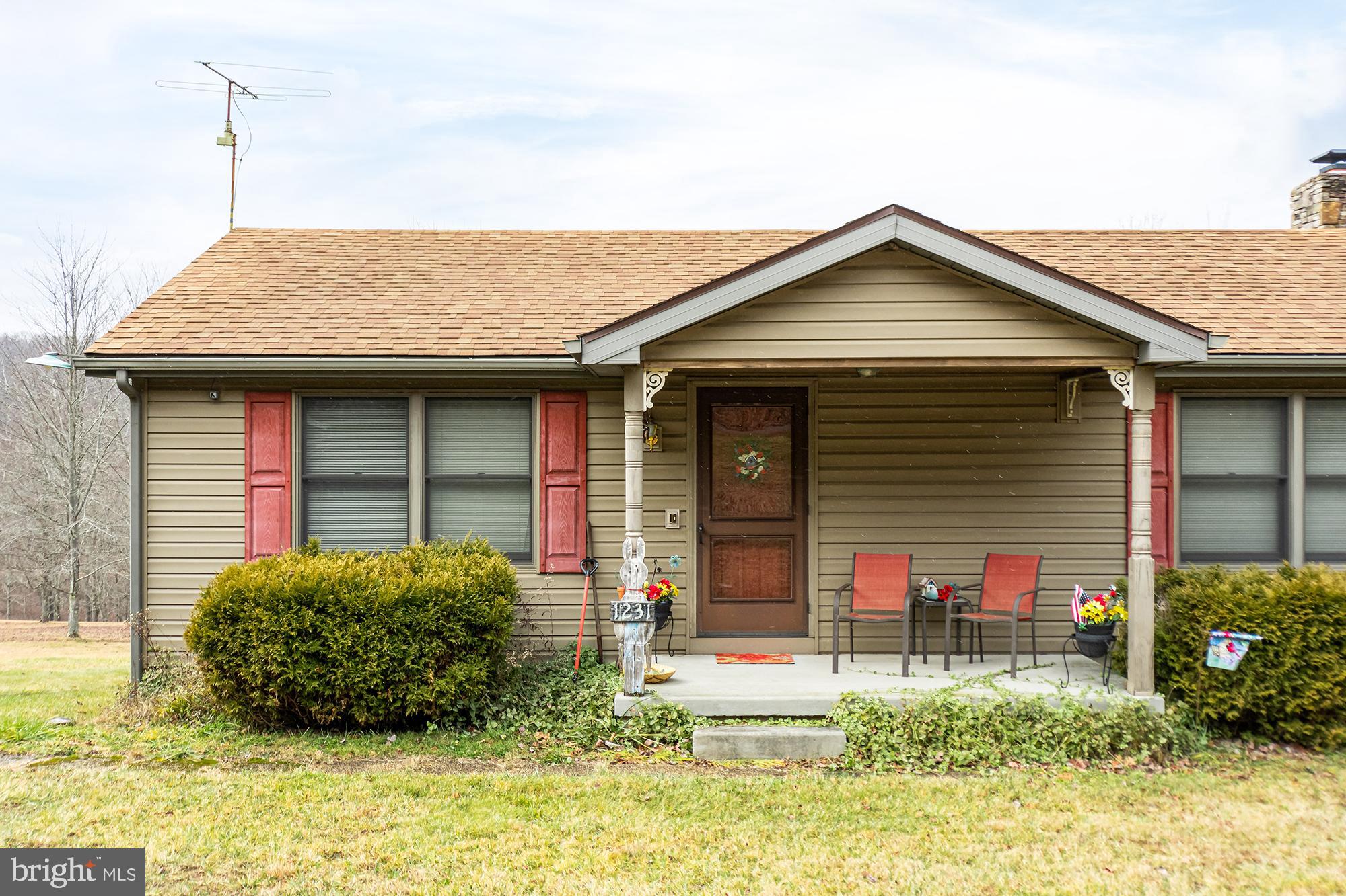HIGHLANDS OF BEAR CREEK - Residential