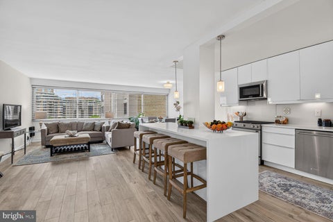 Condo For Sale - 5500 Friendship Boulevard #1928N<br/> Montgomery County, CHEVY CHASE, MD 20815