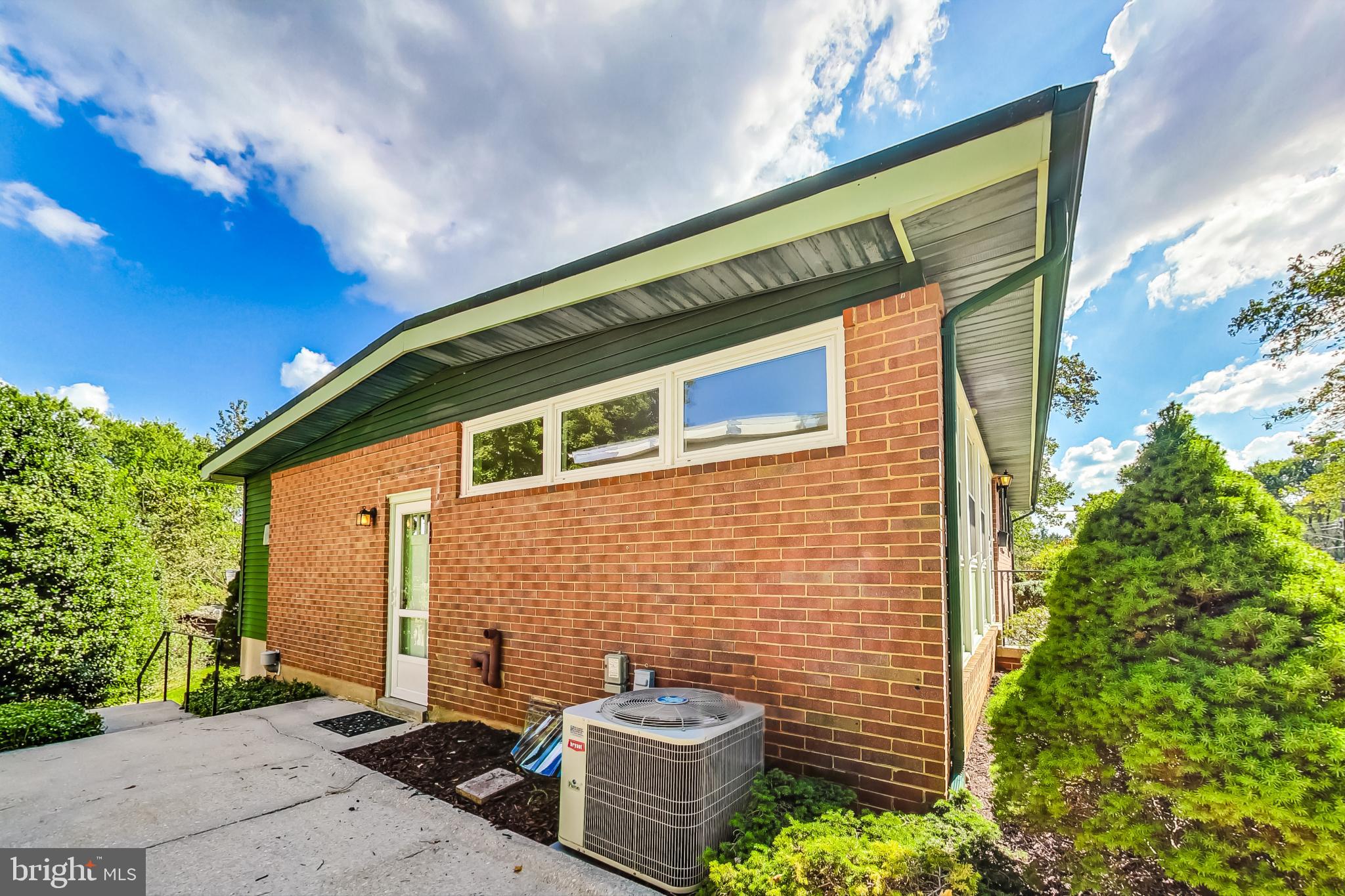 TWINBROOK FOREST - Residential