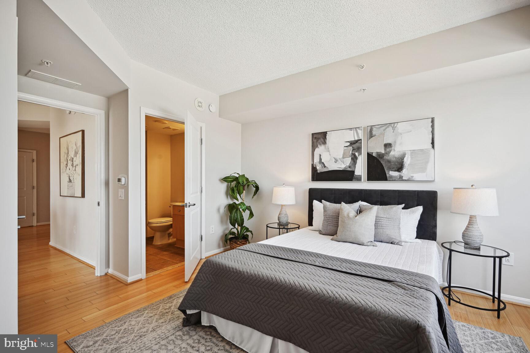 SILVER SPRING - Residential