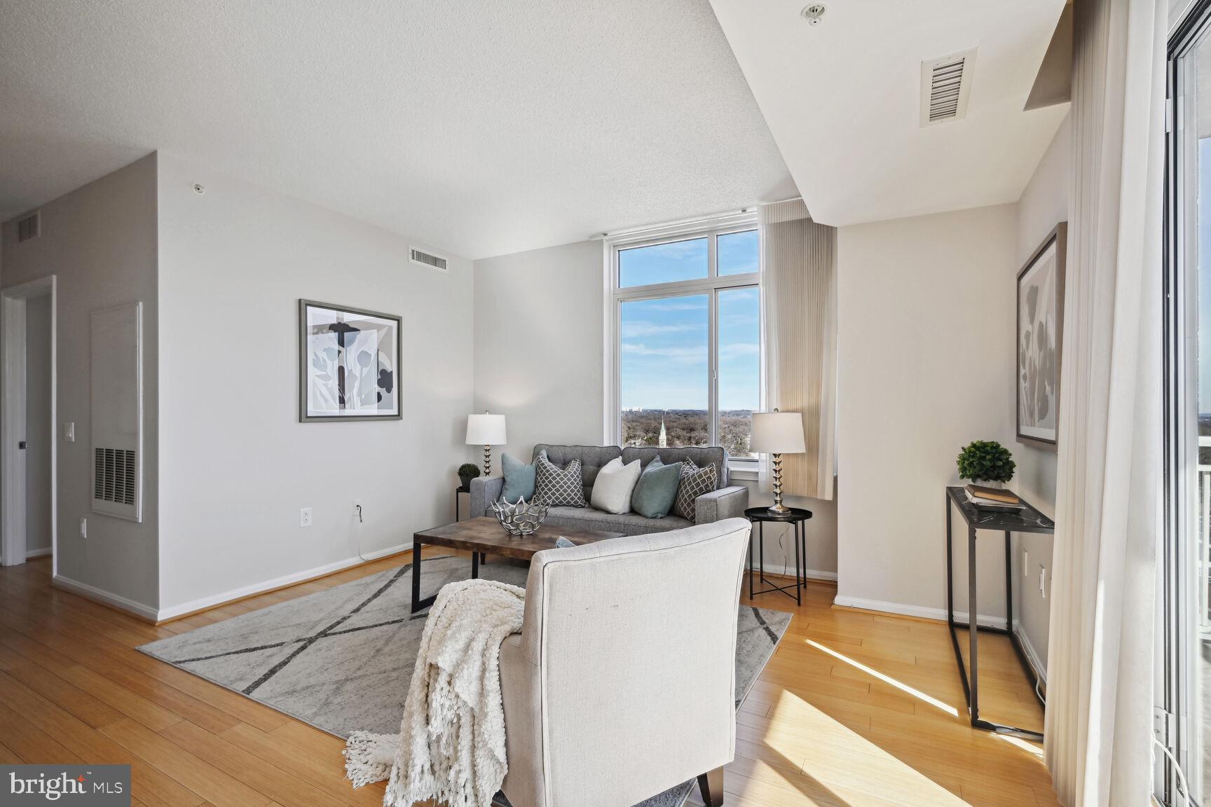 SILVER SPRING - Residential