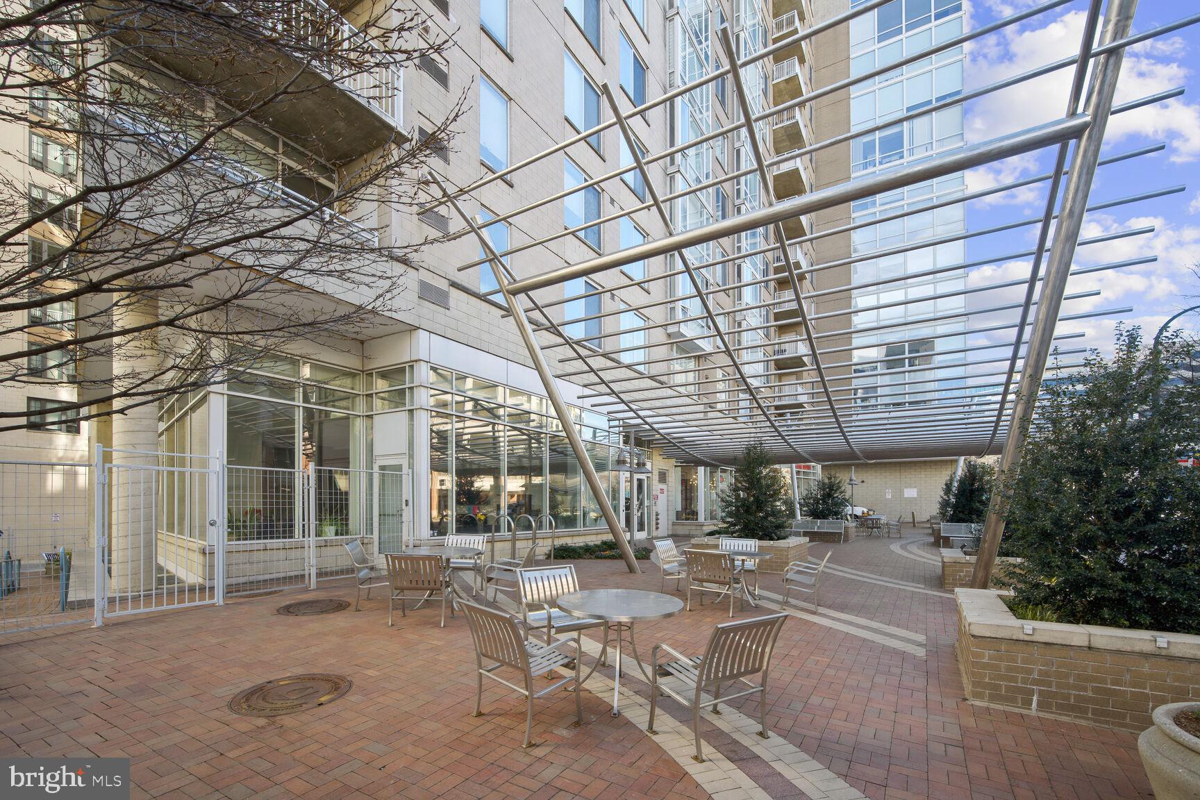 SILVER SPRING - Residential