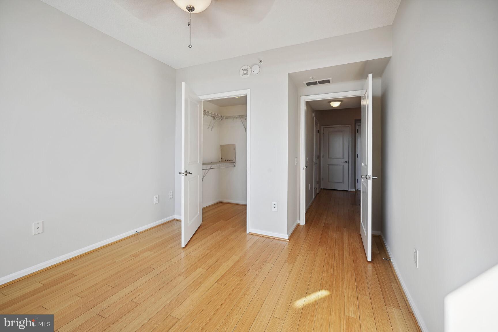 SILVER SPRING - Residential